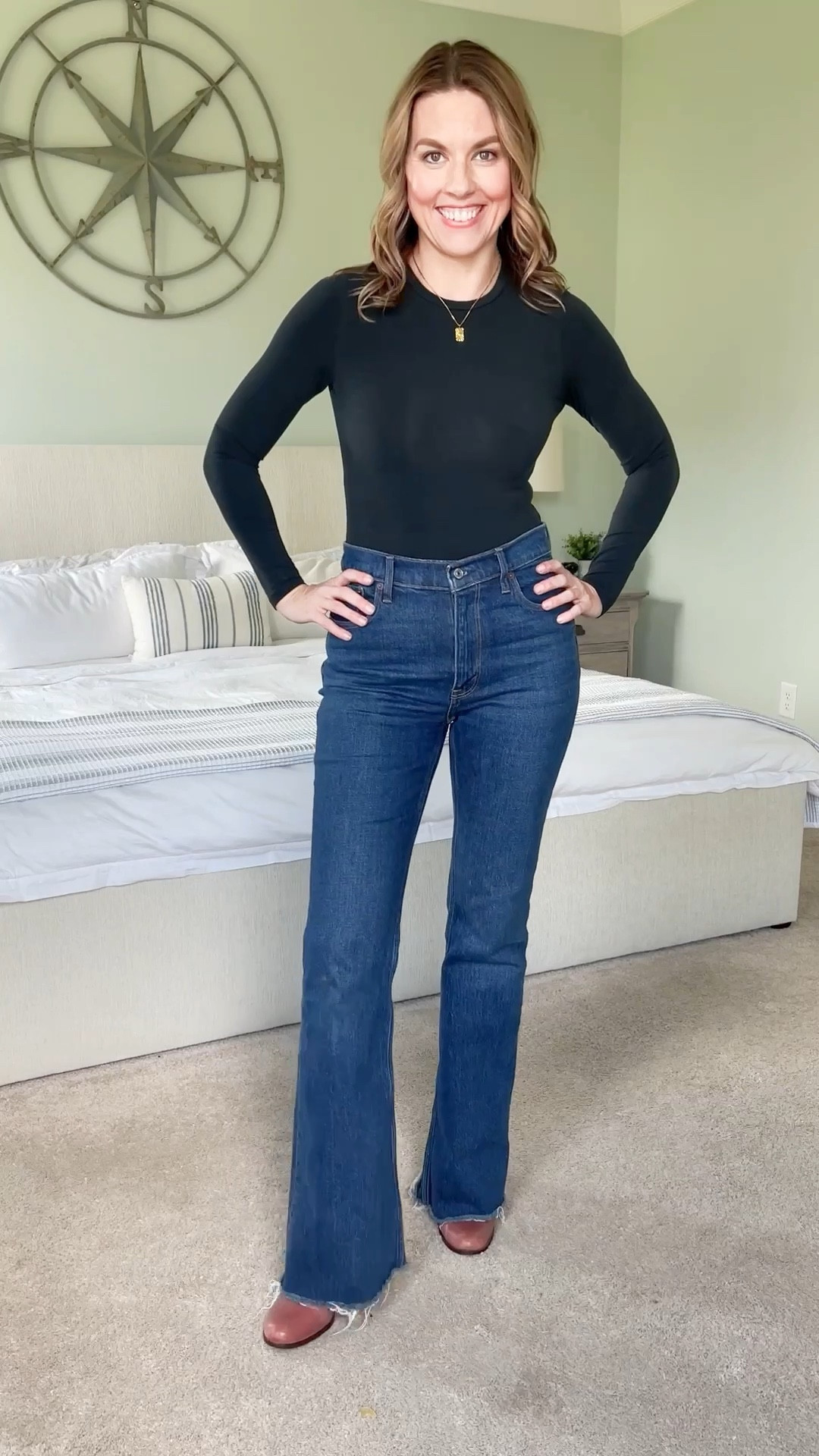 My favorite fall outfits. From workwear to jeans to sweats to faux leather, Abercrombie has me covered. Shop the exclusive LTK in app sale Sept. 21-24! 

#LTKover40 #LTKSale