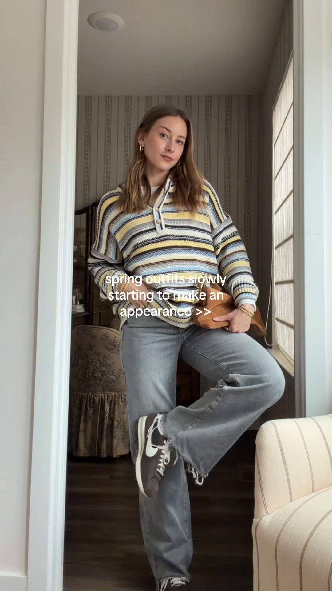 3/7/26 Casual Spring Outfit

Easy spring outfit of the day 🤍 Wearing my brown Nike Cortez sneakers with my grey Princess Polly jeans, a striped Abercrombie sweater, and my suede J.Crew bag.

Simple, comfortable, and perfect for an everyday spring look. Everything is linked here ✨



#LTKSpringSale #LTKSeasonal #LTKootd