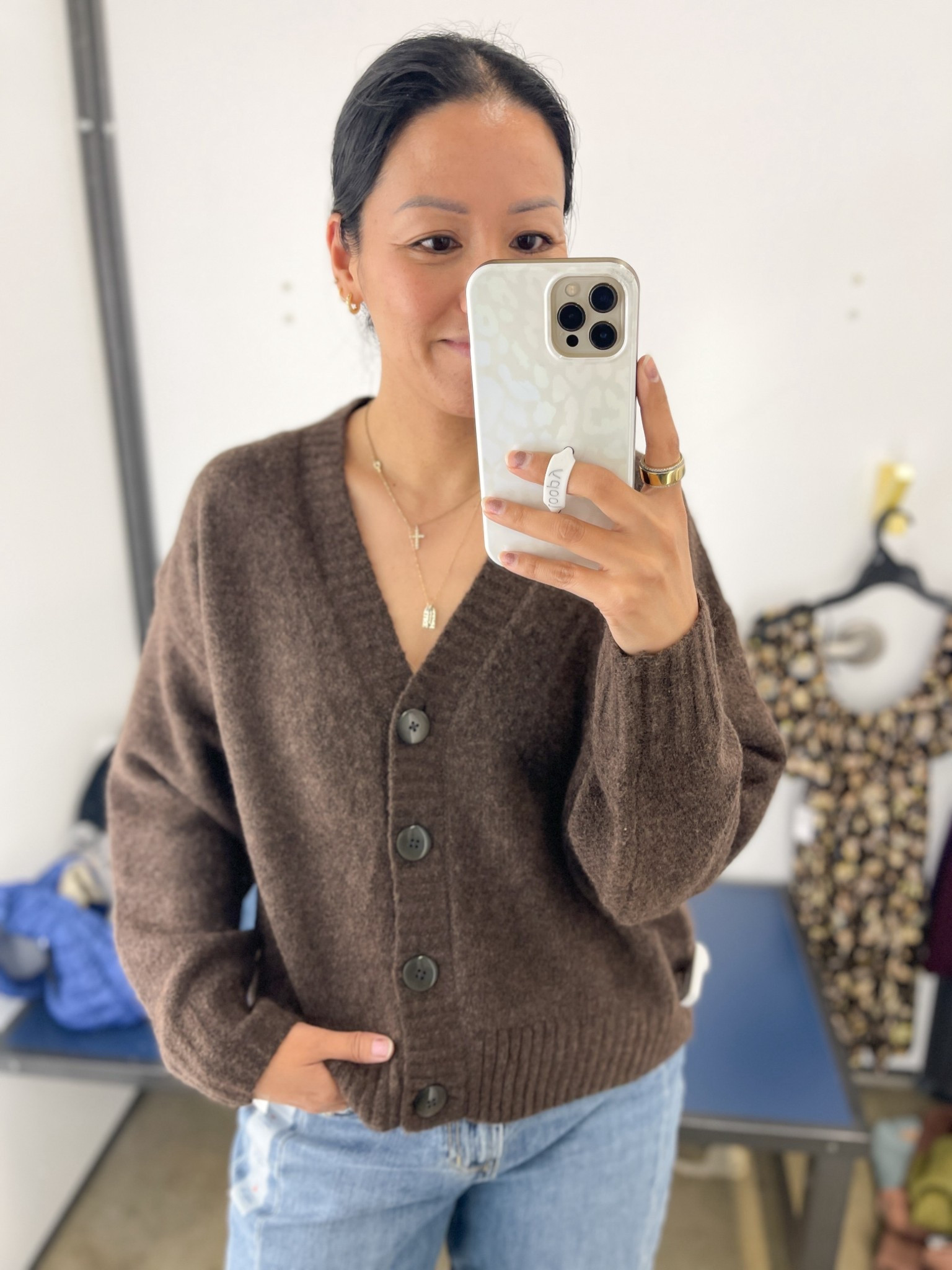 Size small (XS fits me best)
Size 4 jeanss

#LTKFindsUnder50 #LTKSeasonal #LTKOver40