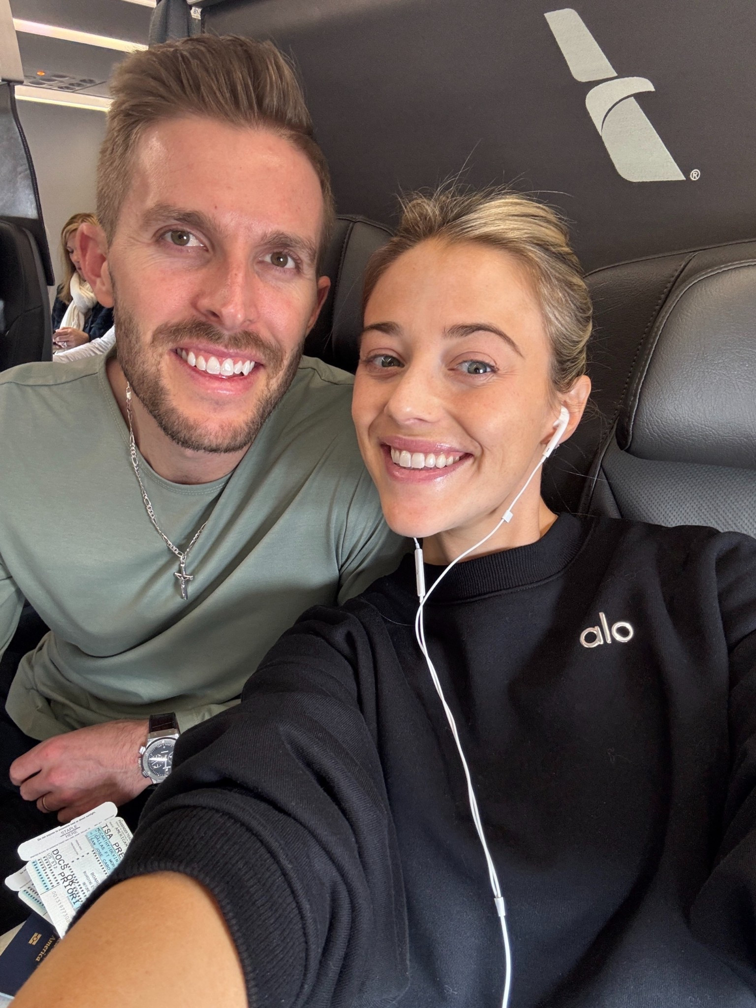 Travel Outfit
Alo Matching Set
Headphones for Travel #LTKStyleTip

#LTKTravel