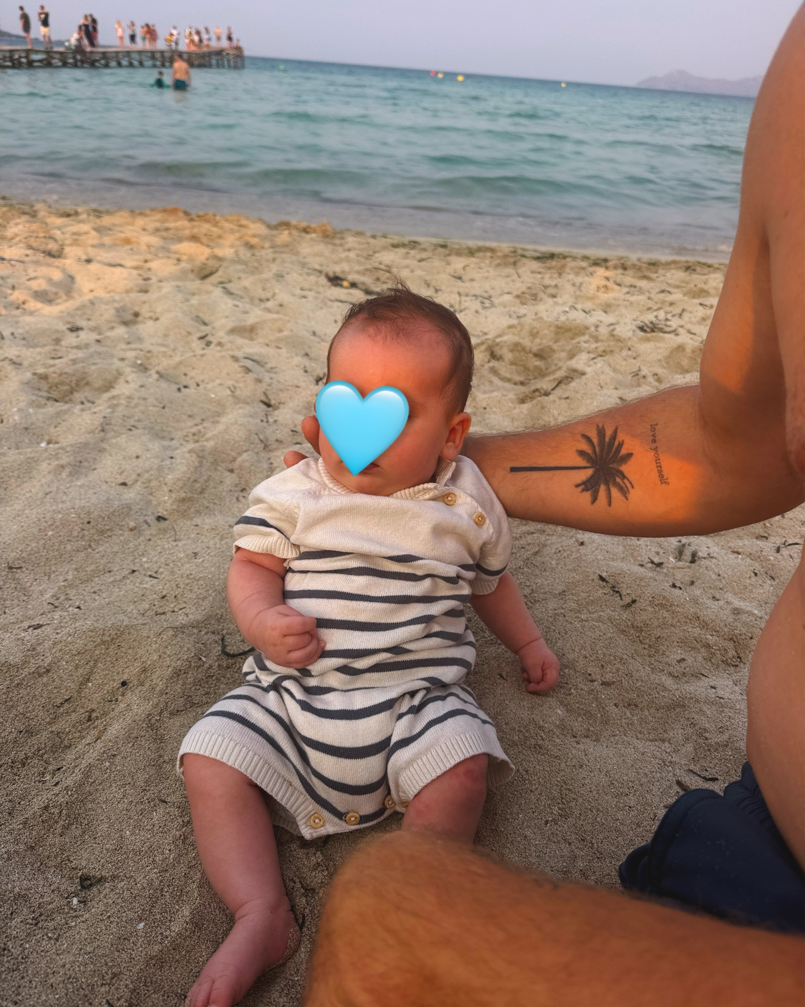 Mailos Strand Outfit 🌊 

#LTKbaby #LTKdeutschland #LTKfamily