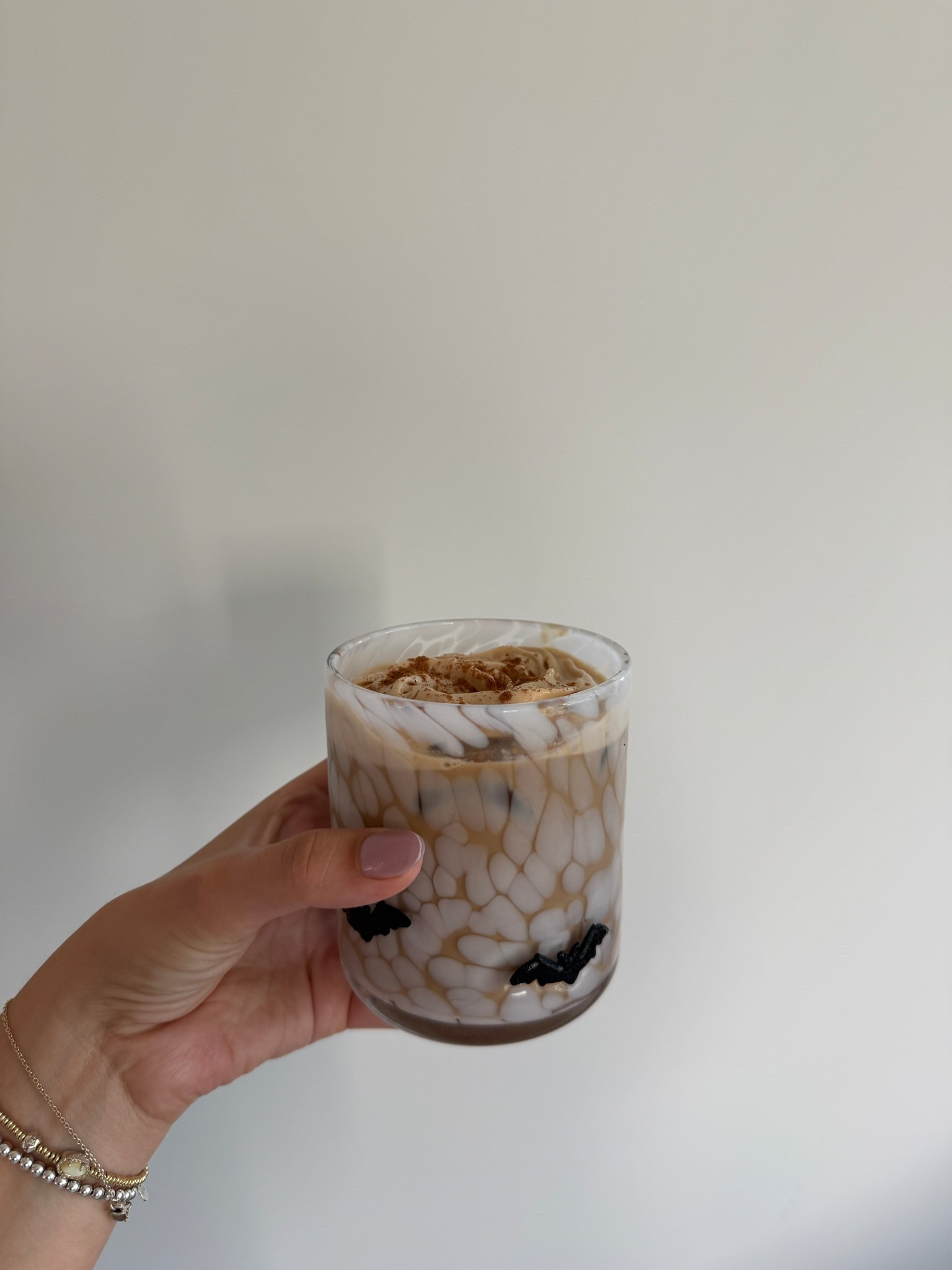 hellooooo spooky season off

#LTKSeasonal #LTKFindsUnder50 #LTKHome