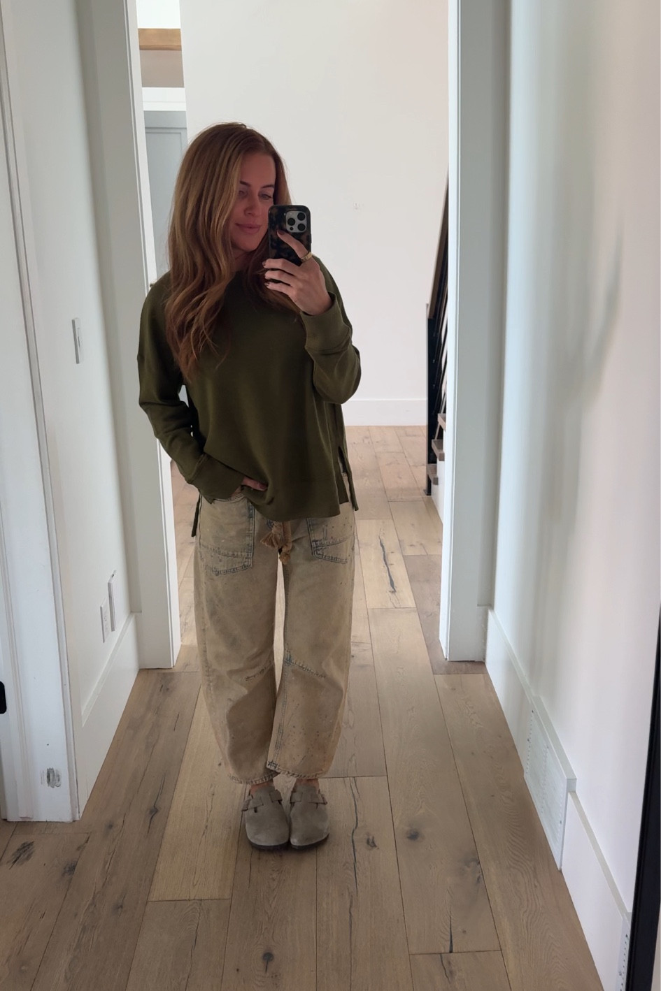 This crewneck comes in 9 colors and is $12.98! So soft and perfect for fall. I’m wearing the large. #walmartpartner #walmartfashion @walmartfashion