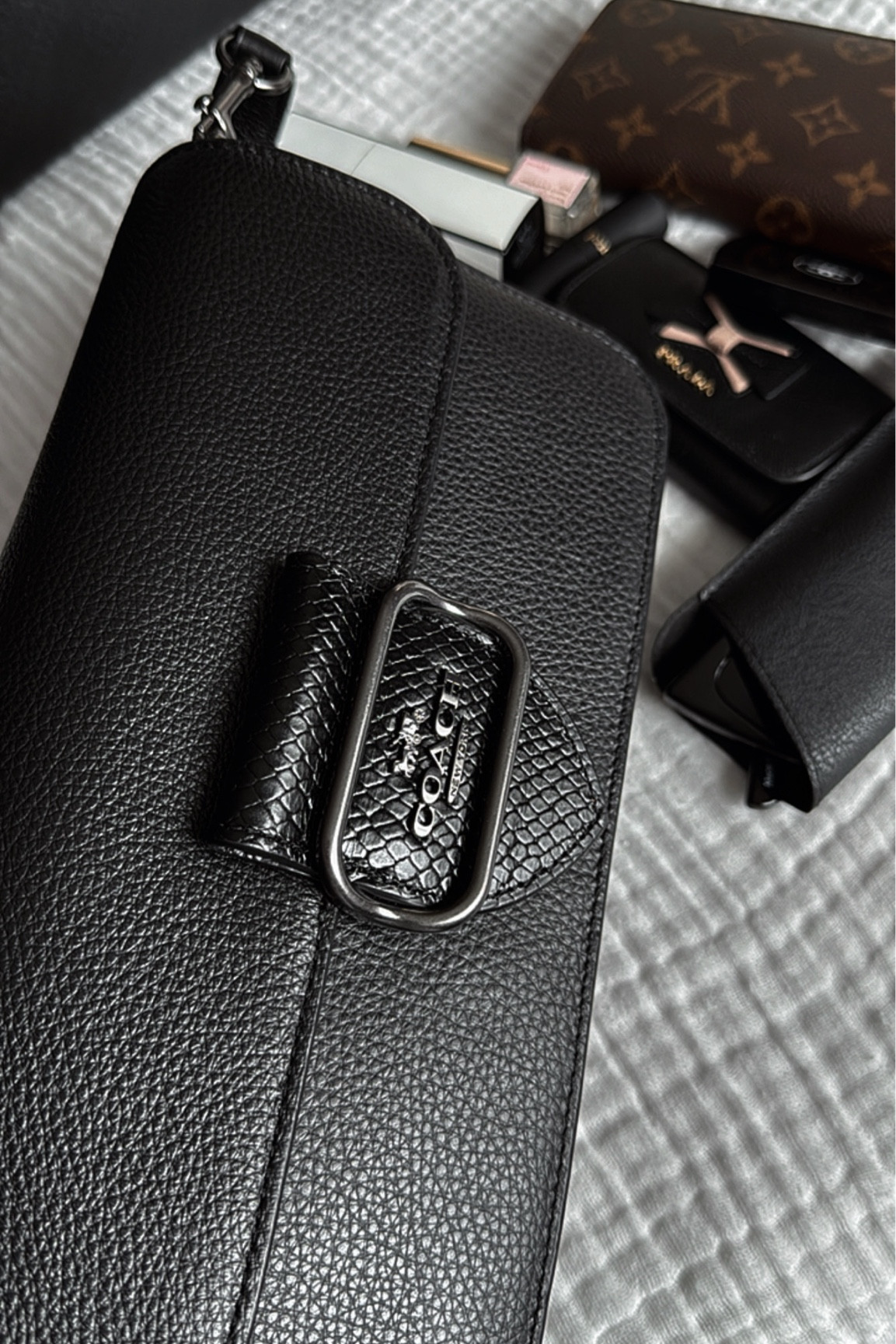 The perfect every day bag 

#LTKStyleTip #LTKGiftGuide #LTKItBag