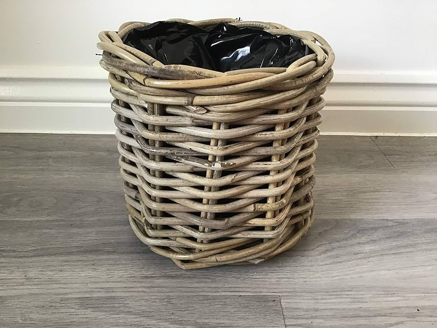 Round Baskets/Planters, Plastic Lined, Excellent Quality, Very Strong Kuba Rattan (Small) | Amazon (UK)