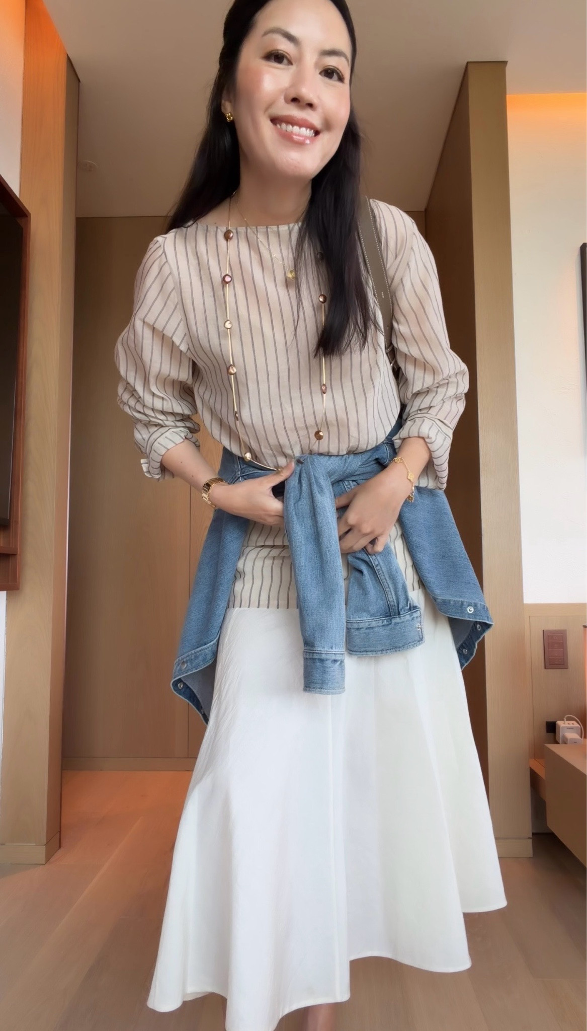 Weekend outfit in Osaka.

#classicstyle
#OOTD
#traveloutfit
#vacationoutfit
#longskirt

#LTKSeasonal #LTKootd #LTKTravel
