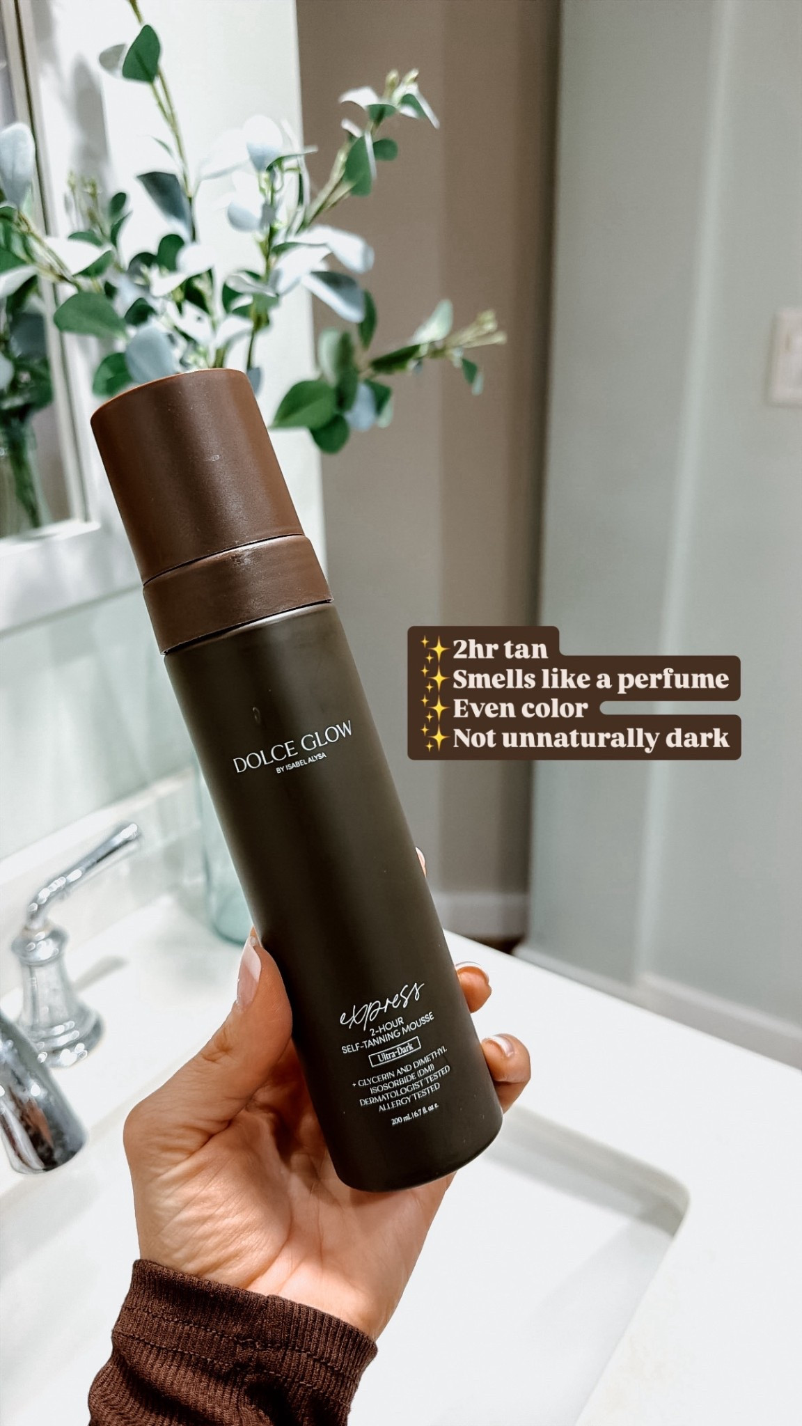 @dolceglow sent me their 2hr express self tanner and I’m impressed! It doesn’t smell like tanner, but a perfume. I grabbed the ultra dark that gave me a natural dark tan. I rinsed after 2 hours and had a great healthy glow! ✨ 

#LTKSeasonal #LTKselfcare #LTKootd