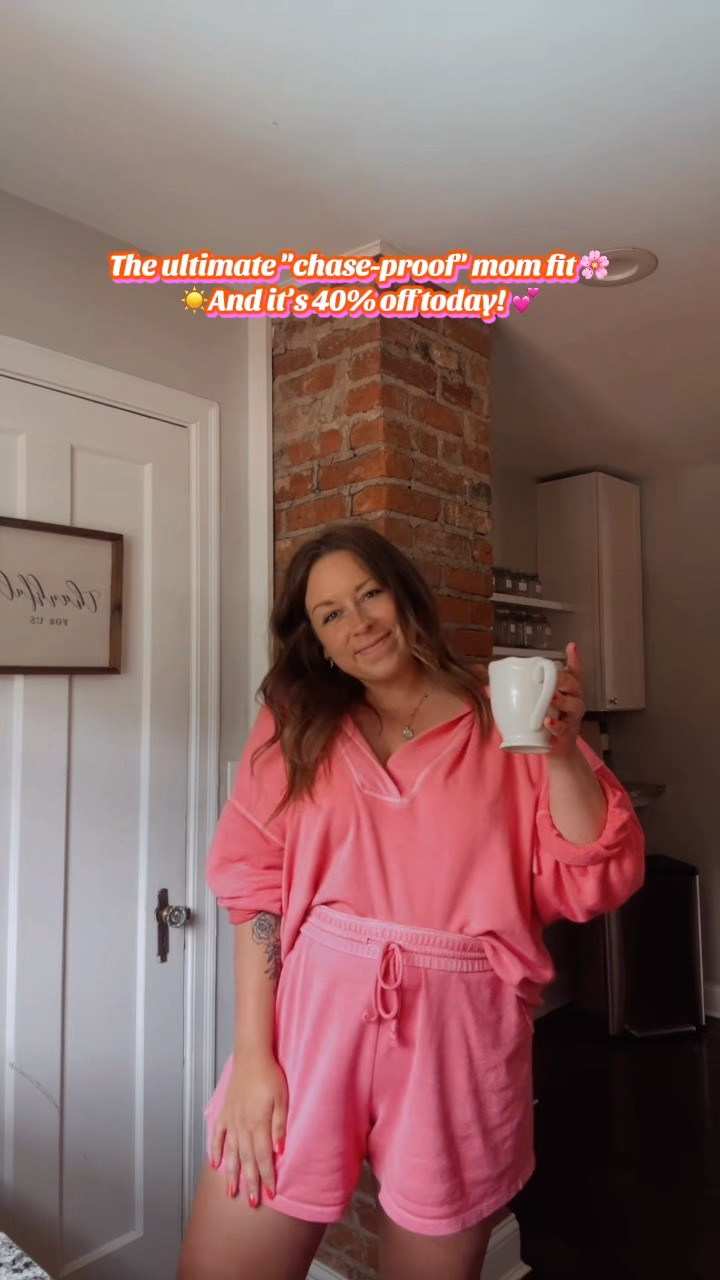 Pink Terry Cloth Matching Set – 40% Off Old Navy Sale! 🌸 Finding the perfect comfortable mom uniform just got easier! This matching #Old Navy terry cloth sweatshirt and shorts lounge set is the ultimate cozy everyday outfit. It feels like pajamas but looks perfectly put-together for running errands, playdates, park days, or casual target runs. OldNavy⁠ ⁠#MomStyle⁠ ⁠#MatchingSets⁠ #Loungewear⁠ #CasualOutfits

#LTKootd #LTKmomlife