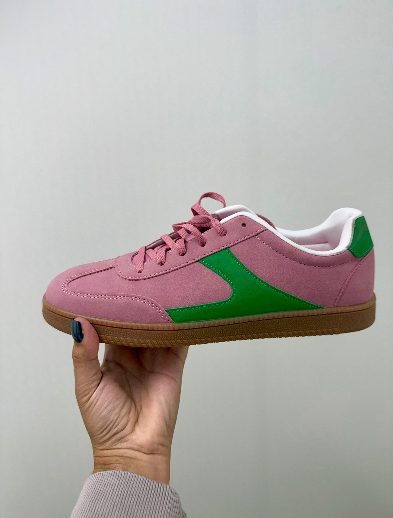 #Walmartpartner Cannot believe these are only $14!! 😳 I wore the black and white pair last year for our family pics — they fit TTS and are seriously so squishy and comfy. This price is wild… I’d grab two pairs 😂 The pink and green totally give off those trendy Puma vibes! 💗💚

#ad #walmartfashion @walmartfashion 

#LTKFindsUnder50 #LTKSaleAlert #LTKShoeCrush