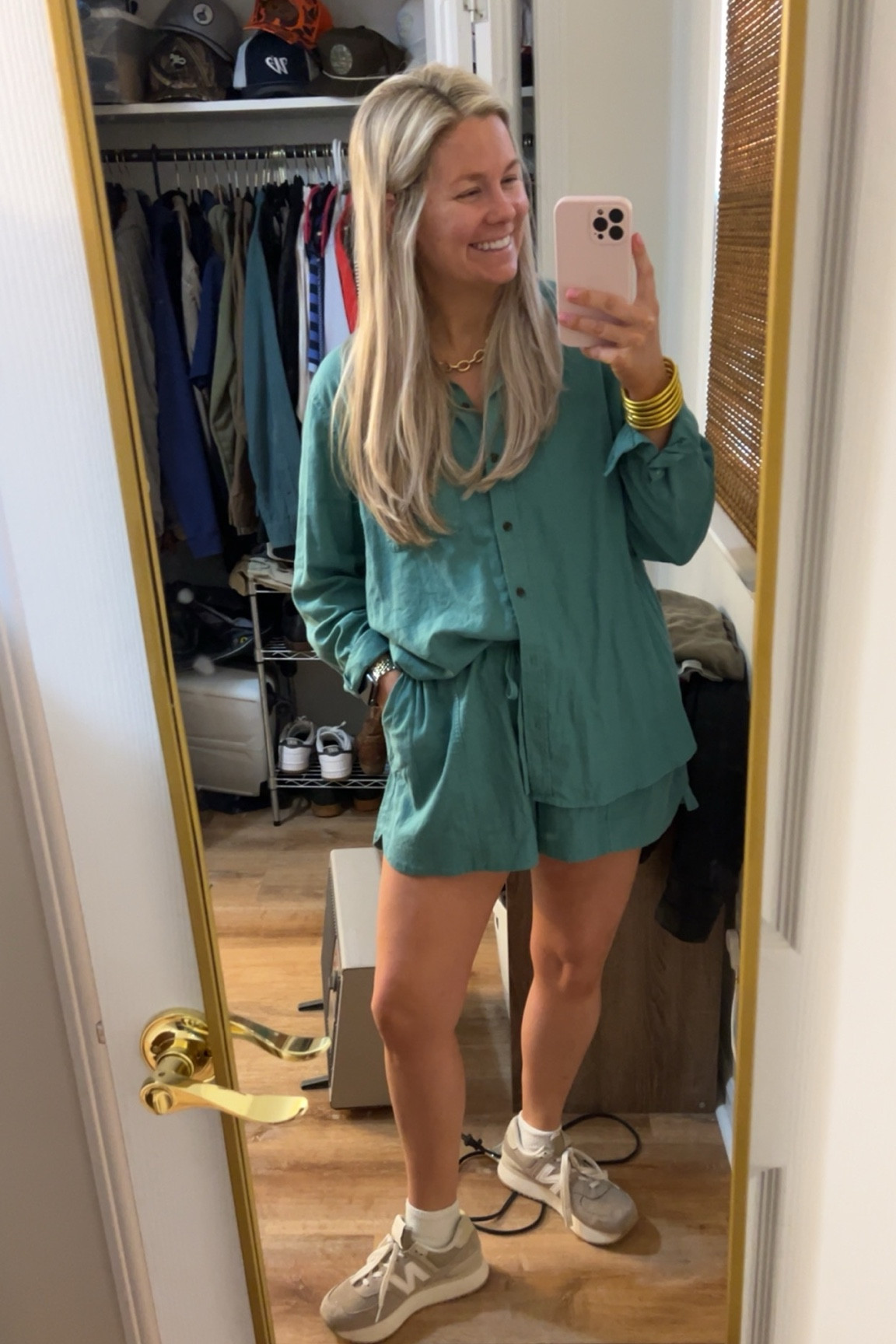 SAHM/WFH uniform 🫡