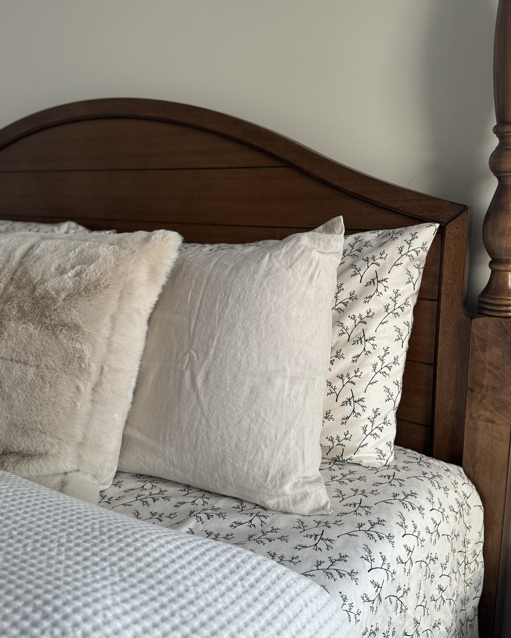 The cutest holiday sheets! 🎄 

#LTKGiftGuide #LTKHoliday #LTKHome