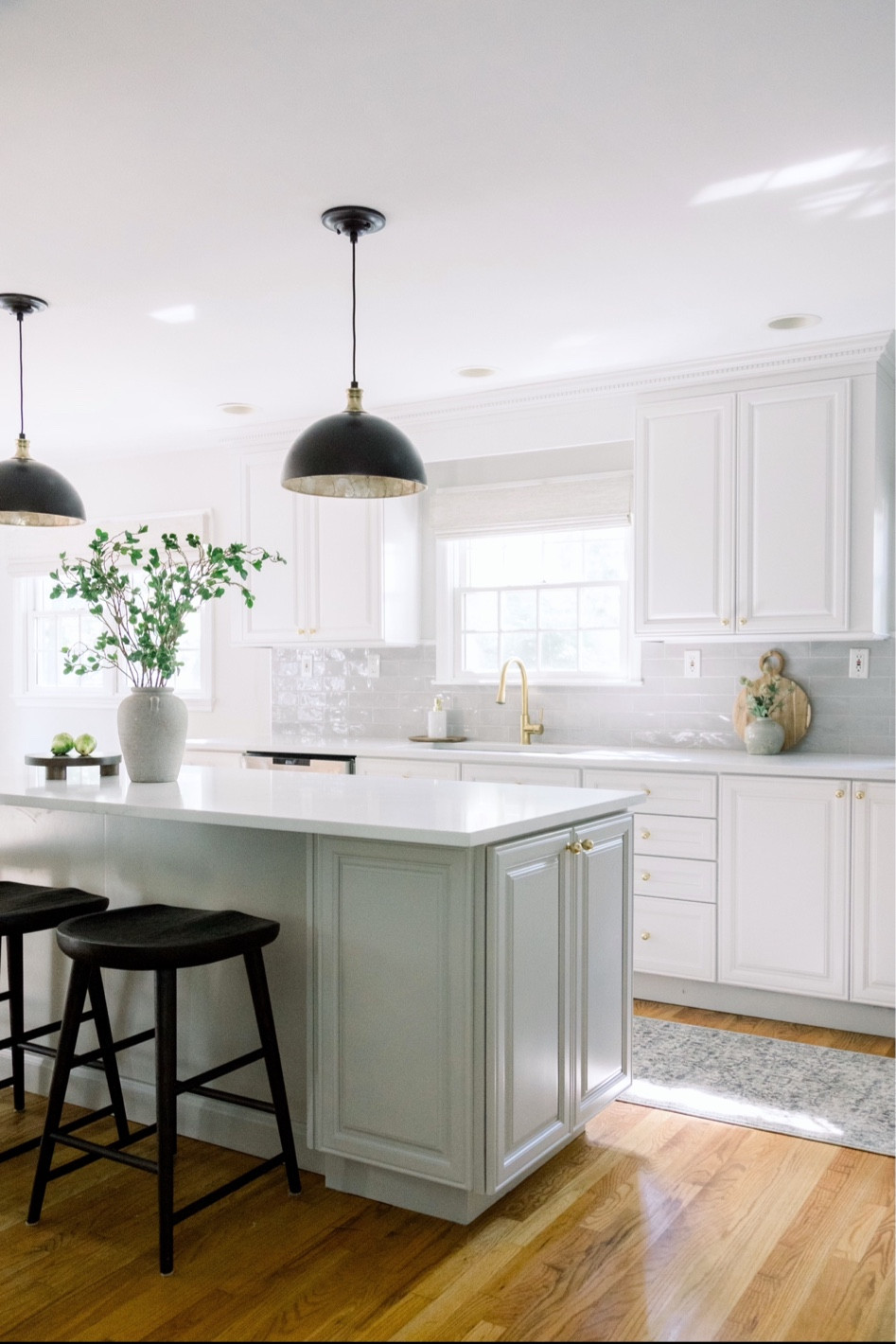Bright and airy Kitchen 

#LTKhome #LTKfindsunder100 #LTKfamily