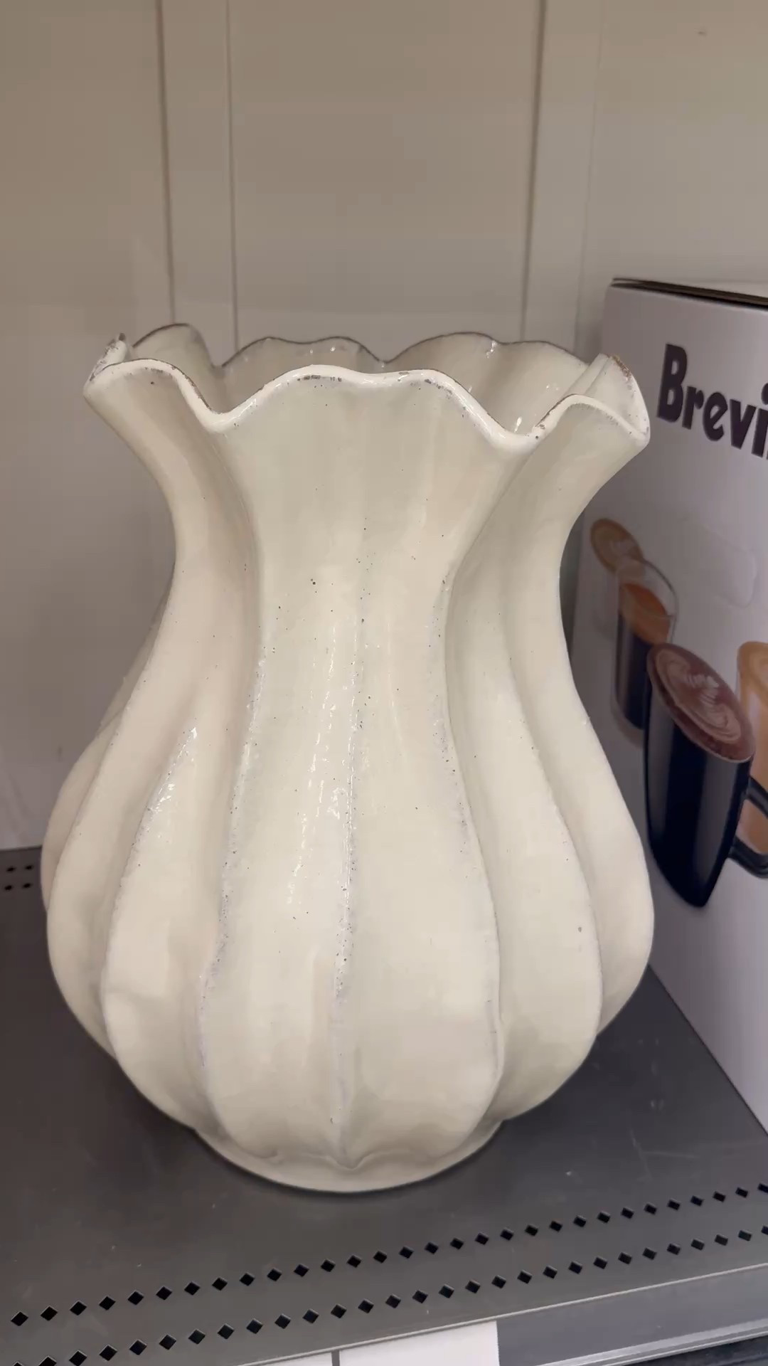 cream ruffle vase, chic decor, home decor 

#LTKSeasonal #LTKFindsUnder50 #LTKHome