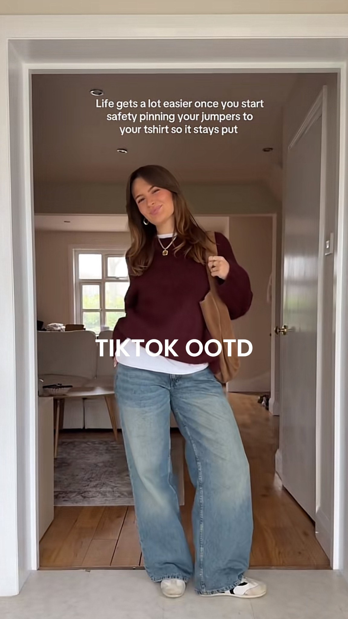Similar jeans and jumper! 