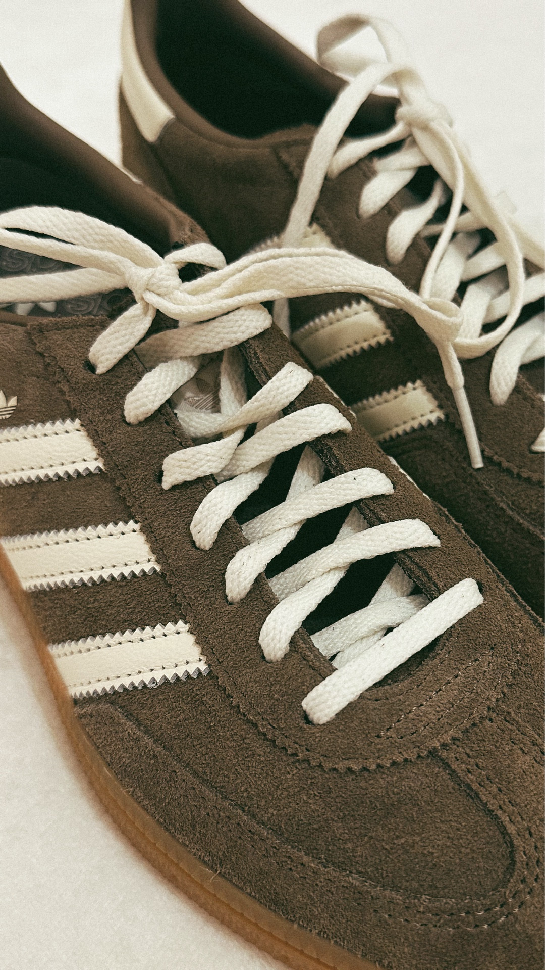 the “it girl” fall shoes


Adidas, adidas sneakers, adidas spezial shoes, my styled life, adidas spezial brown, adidas brown spezial, fall shoes, fall sneakers. 

#LTKSeasonal