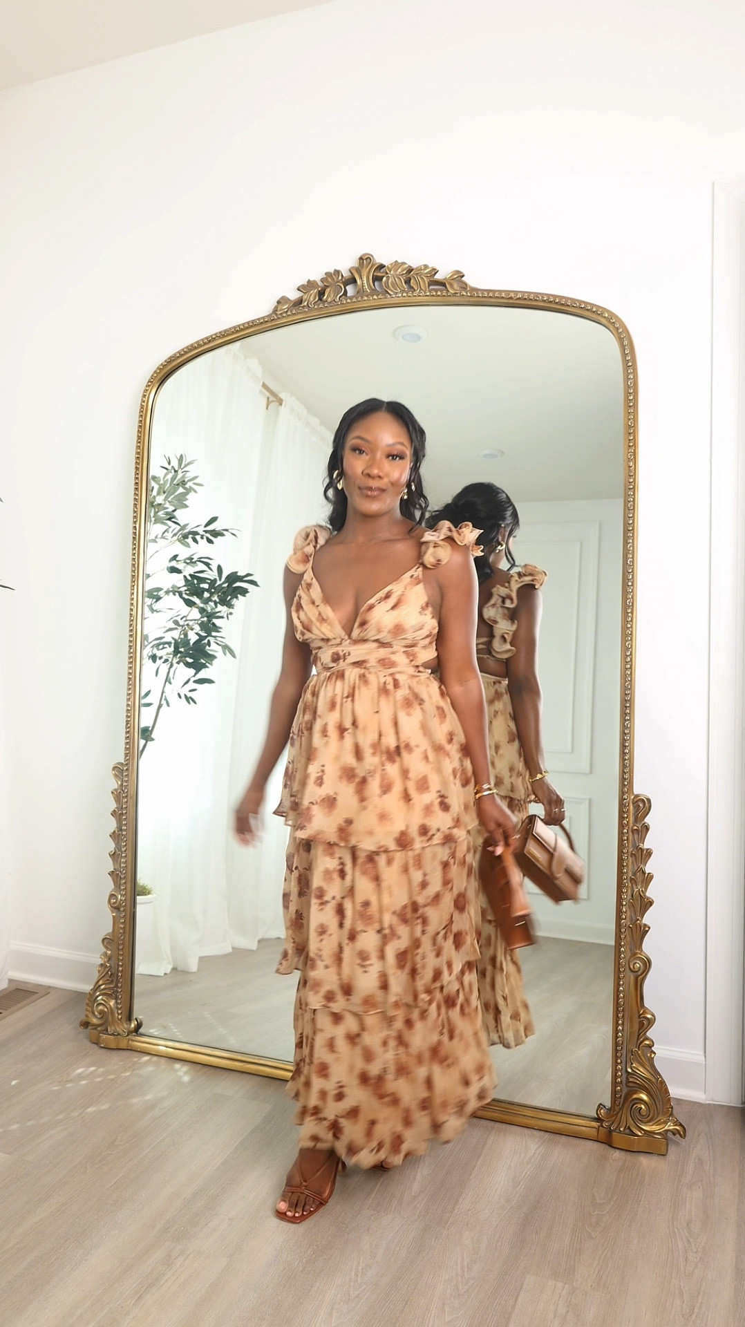 Fall dresses are that are great for wedding. Brunch dress, wedding guest dress. 

#LTKVideo #LTKWedding #LTKStyleTip