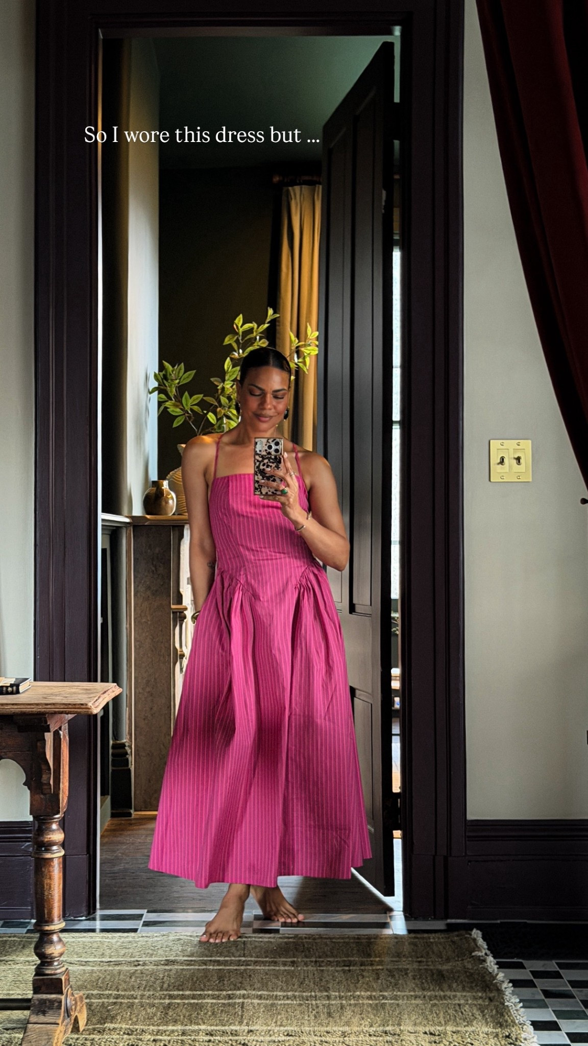 Spring  dress  - so pretty! True to size  