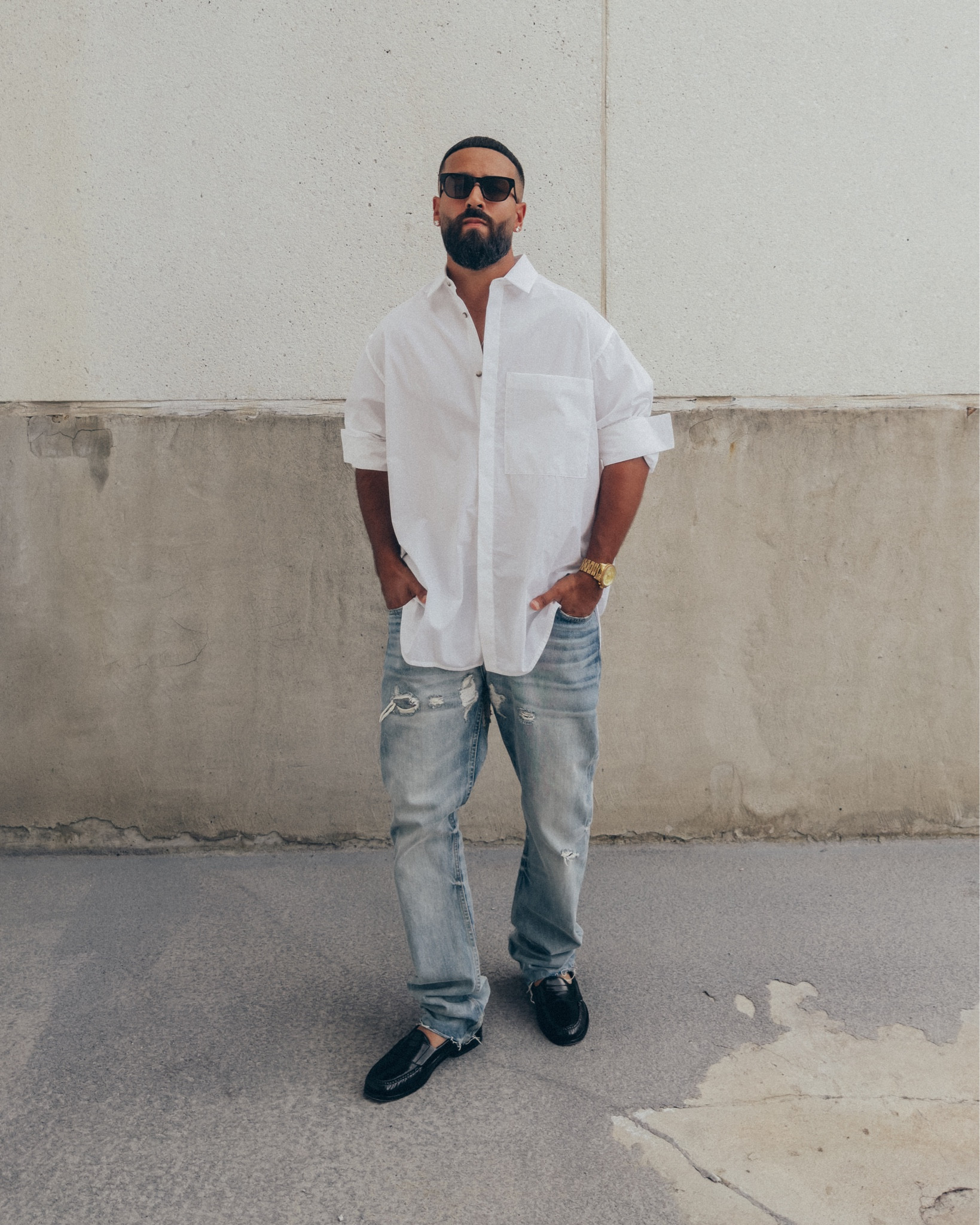 FEAR OF GOD Easy Collared long sleeve cotton poplin shirt in ‘White’ (size 48) and 5 Year Vintage Wash Jeans (size 32). FEAR OF GOD x GREY ANT glasses. COLE HAAN Penny Loafer dress shoes. A relaxed and elevated men’s look that is comfortable and effortless for a date night out. Linked similar items that are currently on sale where items are currently unavailable or sold out.

#LTKmens #LTKstyletip #LTKsalealert