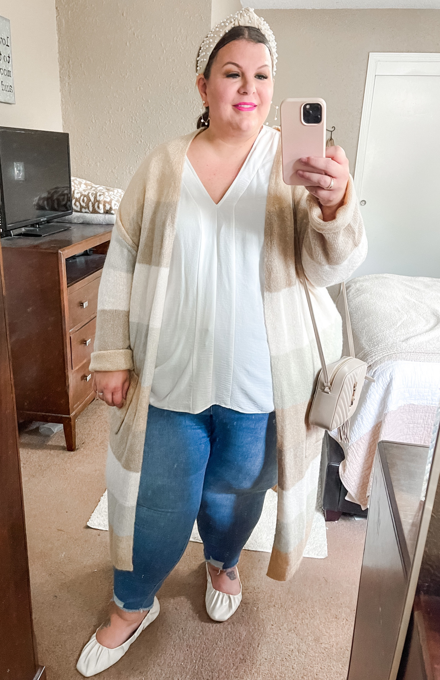 Plus size Walmart cardigan - wearing 3X 
Plus size fall outfit 
Plus size casual Thanksgiving outfit 
Plus size Sofia Vergara jeans 
YSL Lou Medium Camera Bag

#LTKstyletip #LTKcurves #LTKHoliday