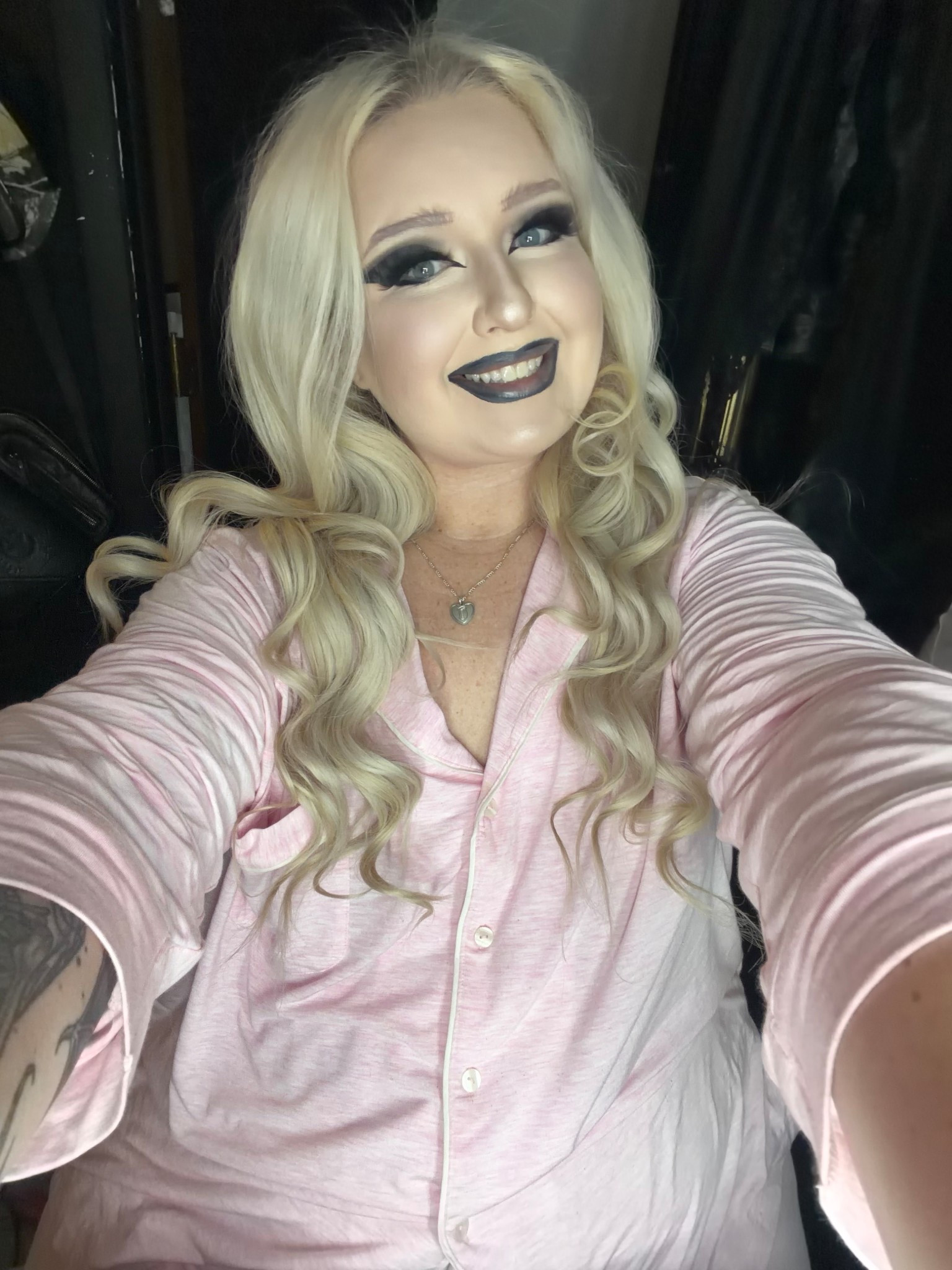 LOVING my new Victoria’s Secret Pajamas. These are modal, sooooo soft and comfortable. Great for winter because they are warm but not too warm cuz ya girl be sweating lol

#LTKPlusSize #LTKValentine #LTKdayinmylife