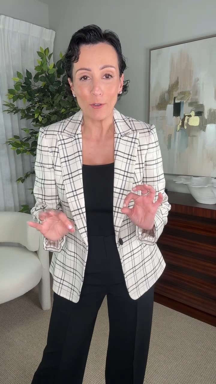 
I call this my magic tank because it hugs in all the right places and still looks polished when the blazer comes off. Add a blazer that actually fits and trousers that clean everything up, and I’m done thinking. 

 #LTKdayinmylife #LTKgrwm #LTKootd