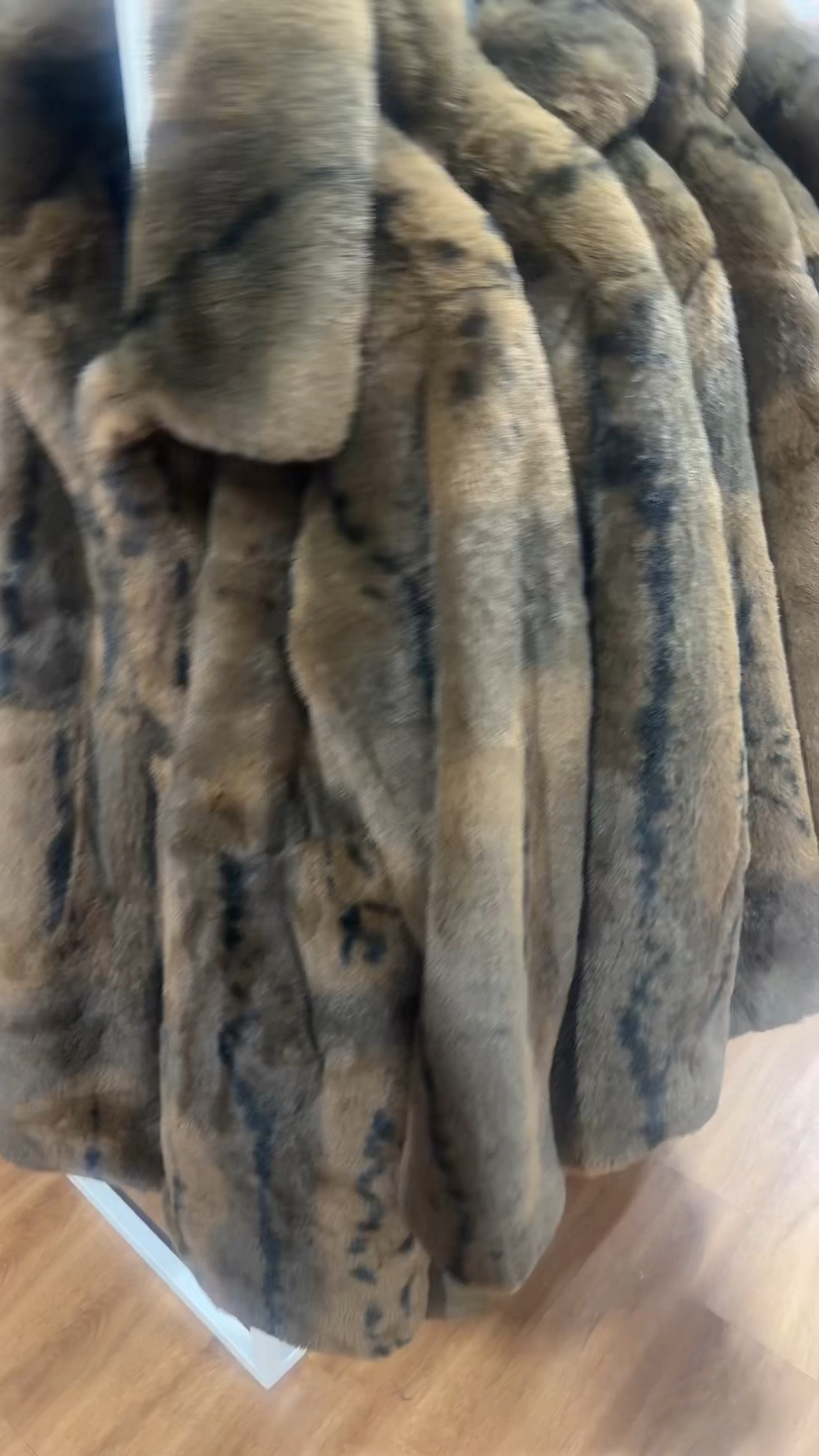 This is the softest fur coat from Matalan! Wow I hat a bargain too! I’ve linked similar choc brown ones 

#LTKstyletip #LTKwinter #LTKuk