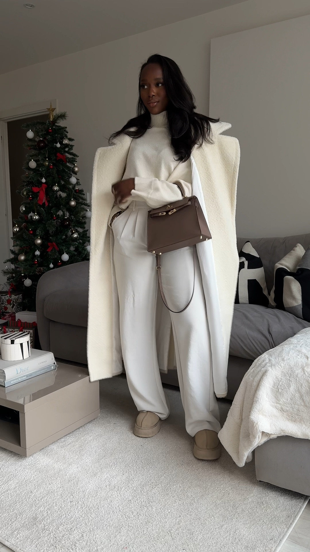 All cream outfit ❄️

#LTKfindsunder50 #LTKSeasonal #LTKeurope