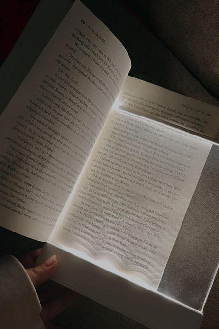 This one is for my fellow bookworms! This Amazon reading book light is awesome and doubles as a way to hold down your page. It’s on sale right now! 

#LTKhome #LTKunder50 #LTKsalealert