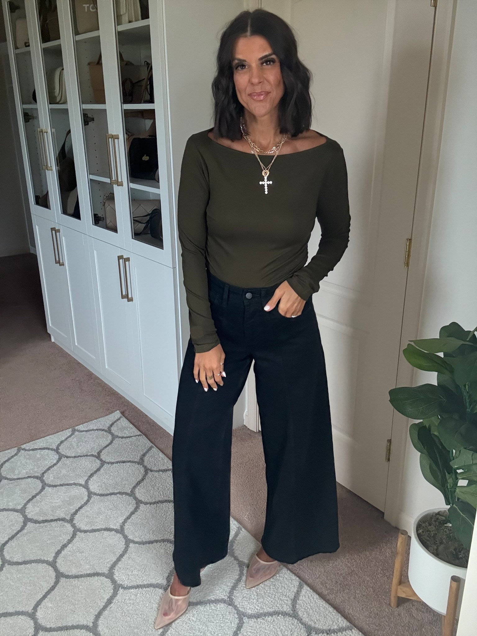 Size small in top Size 26 in jeans

#LTKSeasonal #LTKFindsUnder100