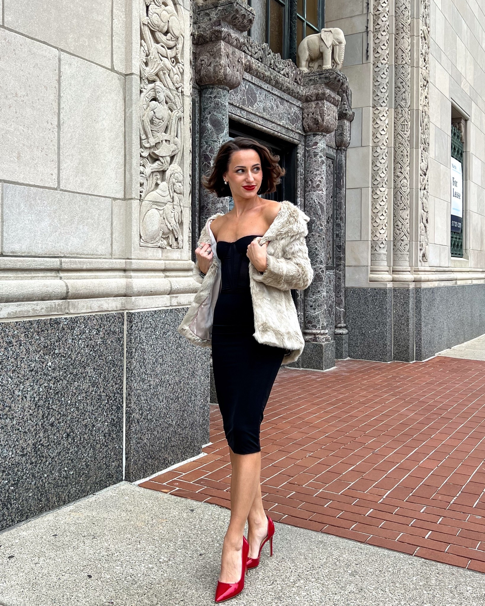 Exact Fur coats that are still in stock linked and some similar 

#LTKPetite #LTKSeasonal #LTKU