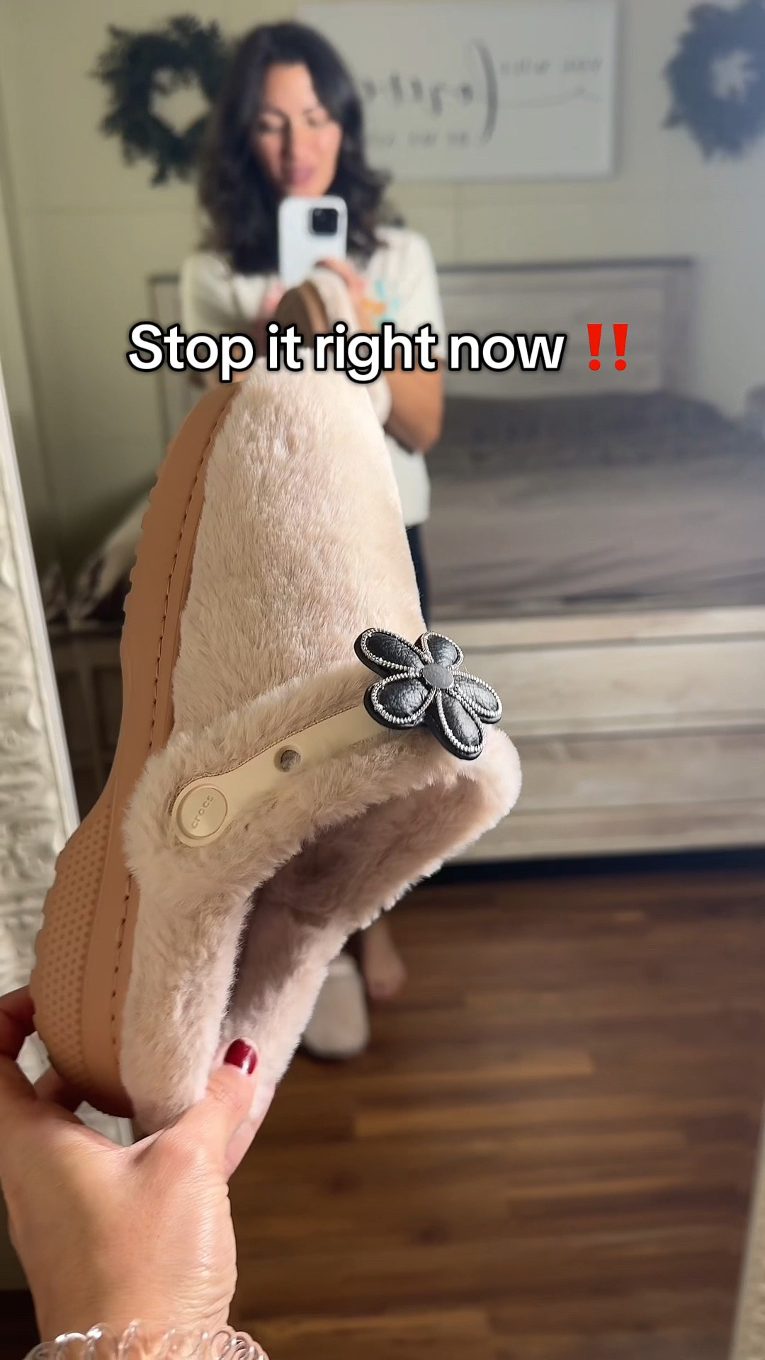 The cutest indoor outdoor slippers from Crocs ✨😍

#LTKGiftGuide #LTKHoliday #LTKmomlife