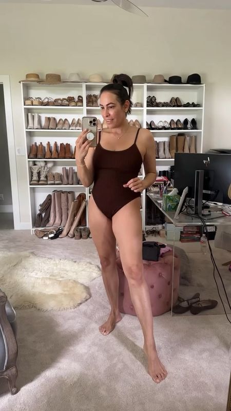 Such a chic and affordable one piece swimsuit from H&M! Had been looking for a chocolate brown swimsuit and it’s only $29!



#LTKSwim #LTKOver40 #LTKFindsUnder50