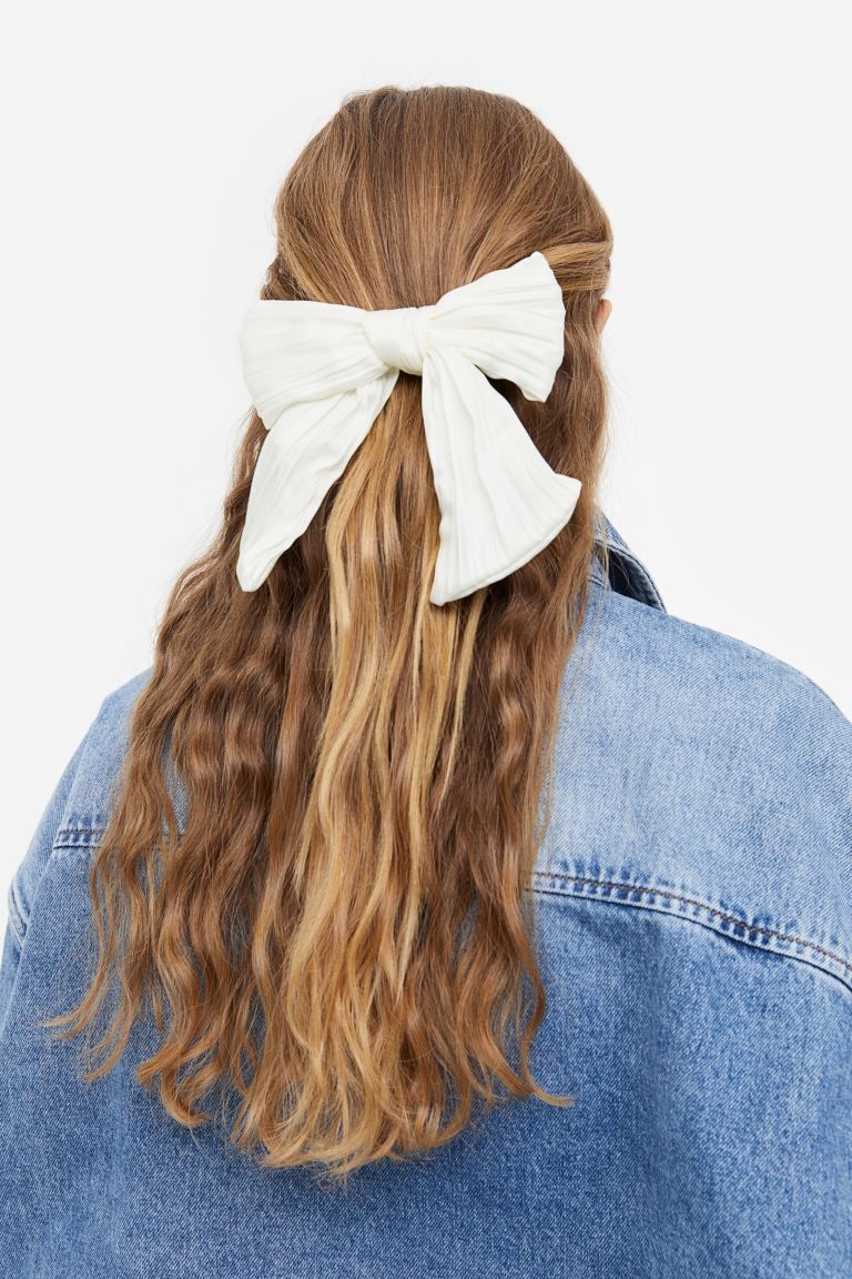 Bow-detail hair clip | H&M (UK, MY, IN, SG, PH, TW, HK)