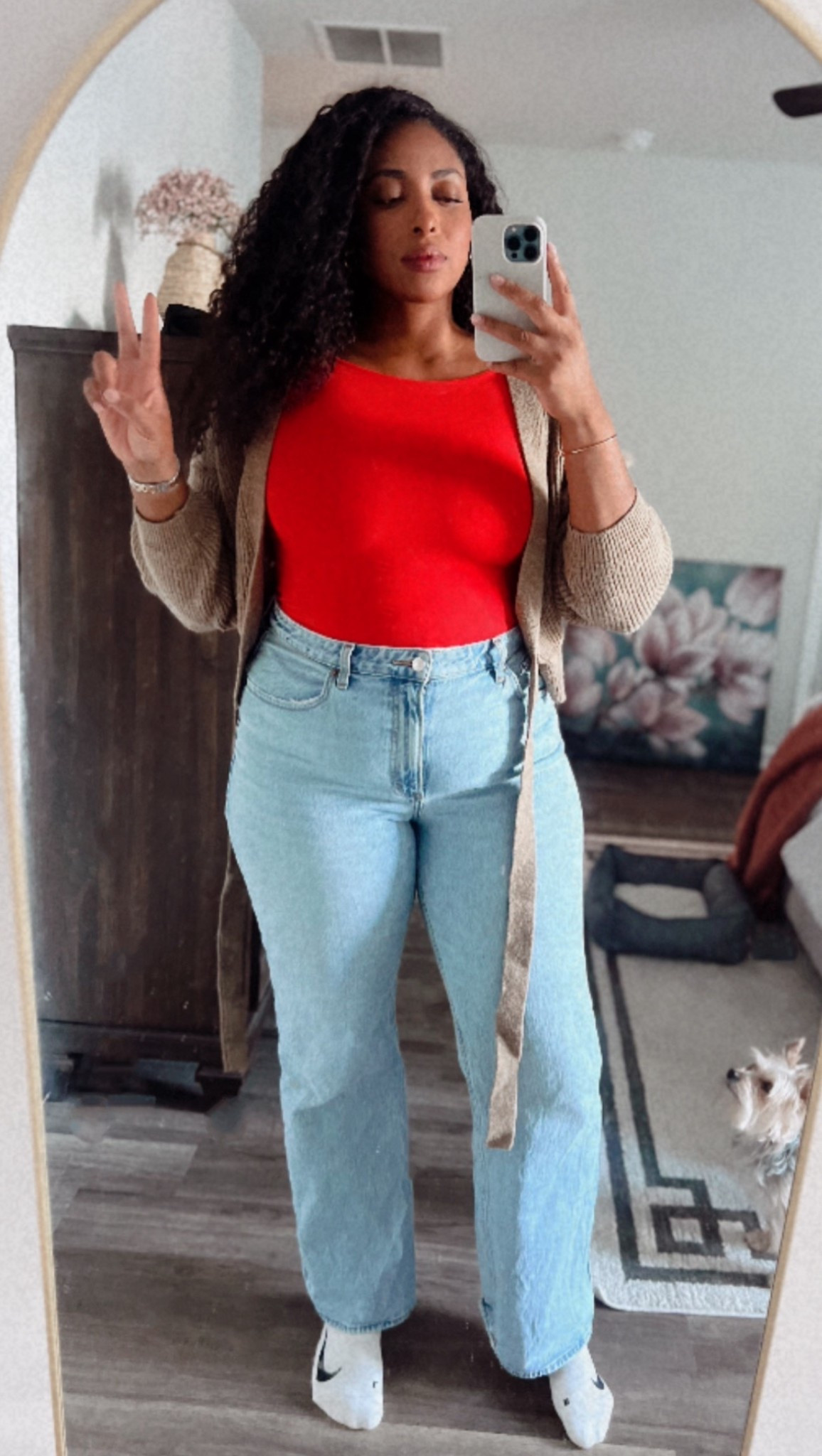 Gotta love the Curve Love cutof jeans from A&F. 

#LTKFindsUnder100 #LTKMidsize #LTKStyleTip