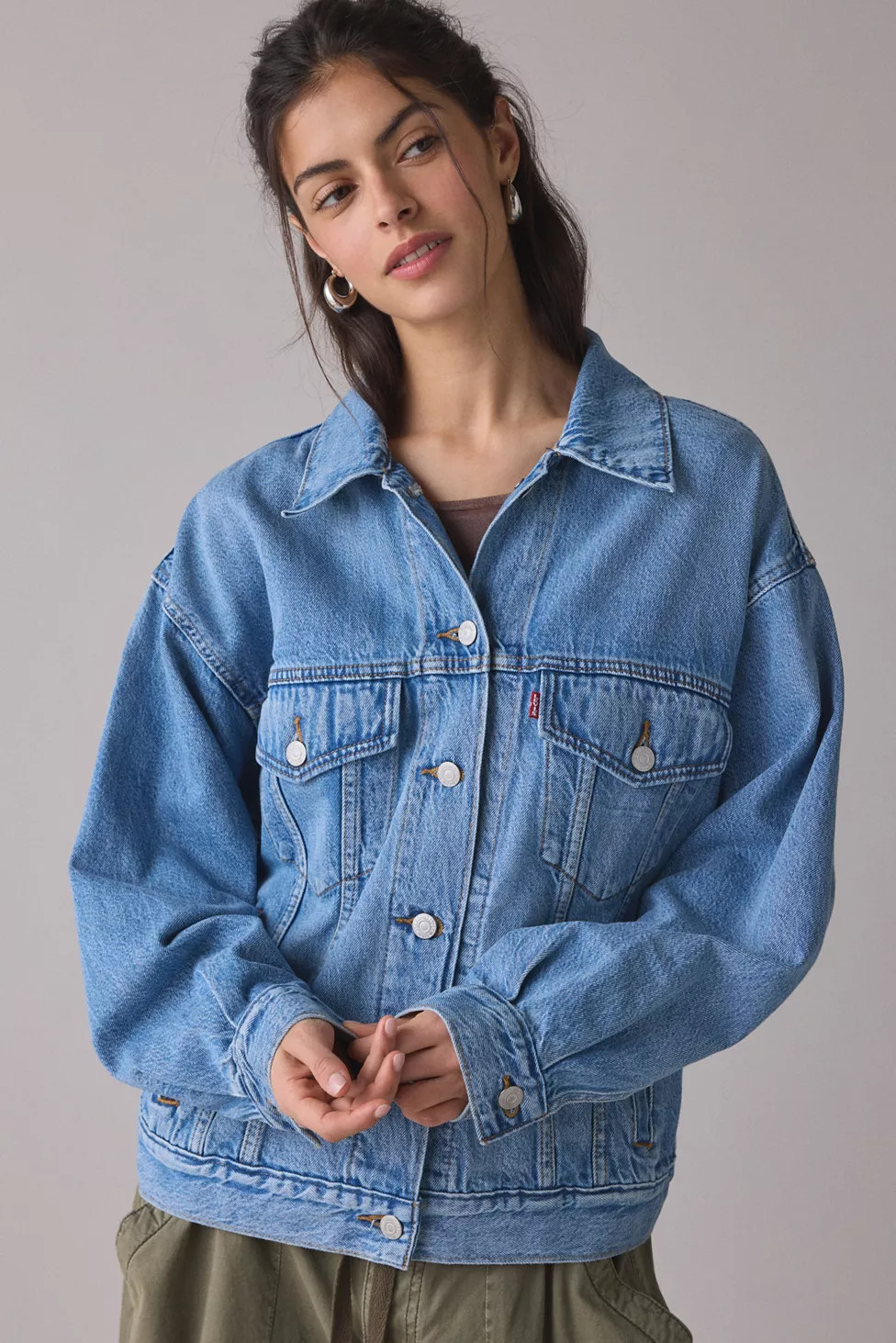 Levi’s® '90s Cropped Denim Trucker Jacket | Urban Outfitters (US and RoW)