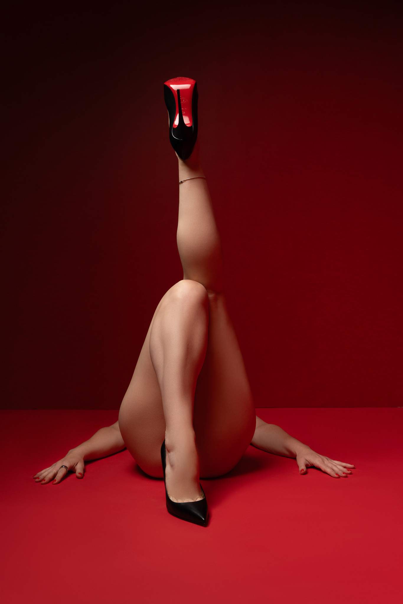 Tall, sleek, and made to turn heads. ✨👠

These stilettos aren’t just shoes—they’re confidence in every step. Perfect for date night, parties, or anytime you want to feel unstoppable.

#LTKStyle #StilettoVibes #DateNightReady #ConfidenceLooksGood #HeelObsessed 

 #LTKgrwm #LTKselfcare #LTKBeauty