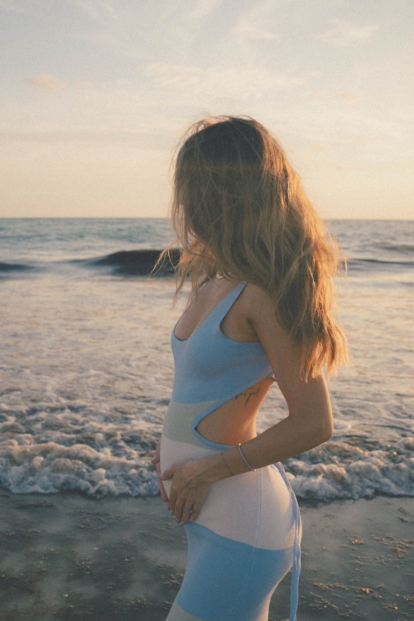 Summer dress 🌊🩵 — bump friendly

#LTKSummerEdit #LTKBump #LTKFindsUnder50