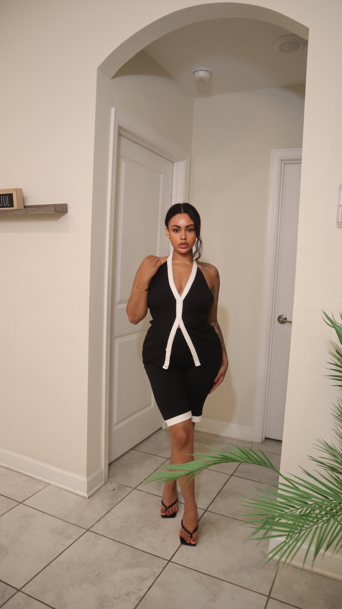 Black and white two piece 🖤

#LTKSpringSale #LTKStyleTip #LTKFindsUnder50