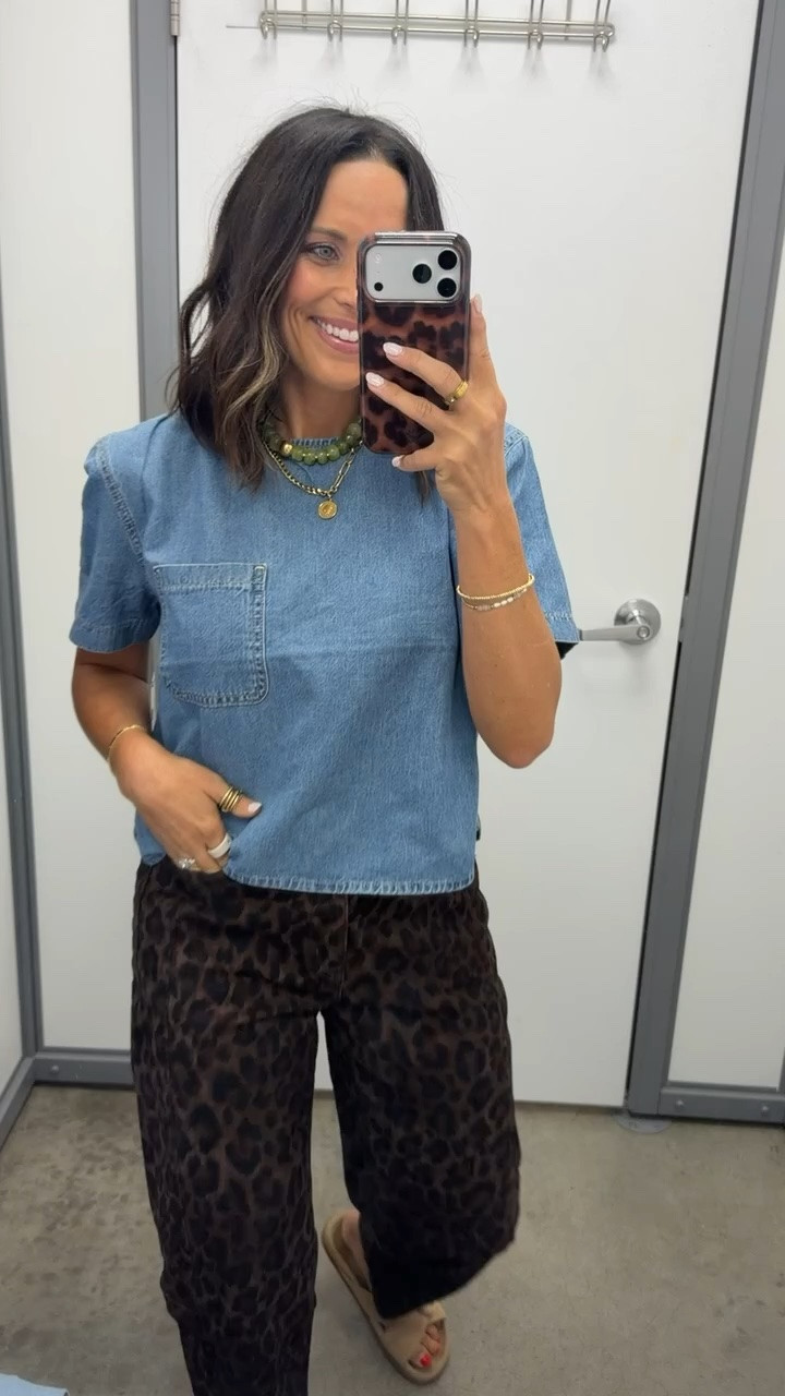 This is giving Madewell vibes for way less 👏🏼 the leopard pants make it so good.

#walmartfinds #walmartfashion #madewellstyle #lookforless #affordablefashion #ltkfinds