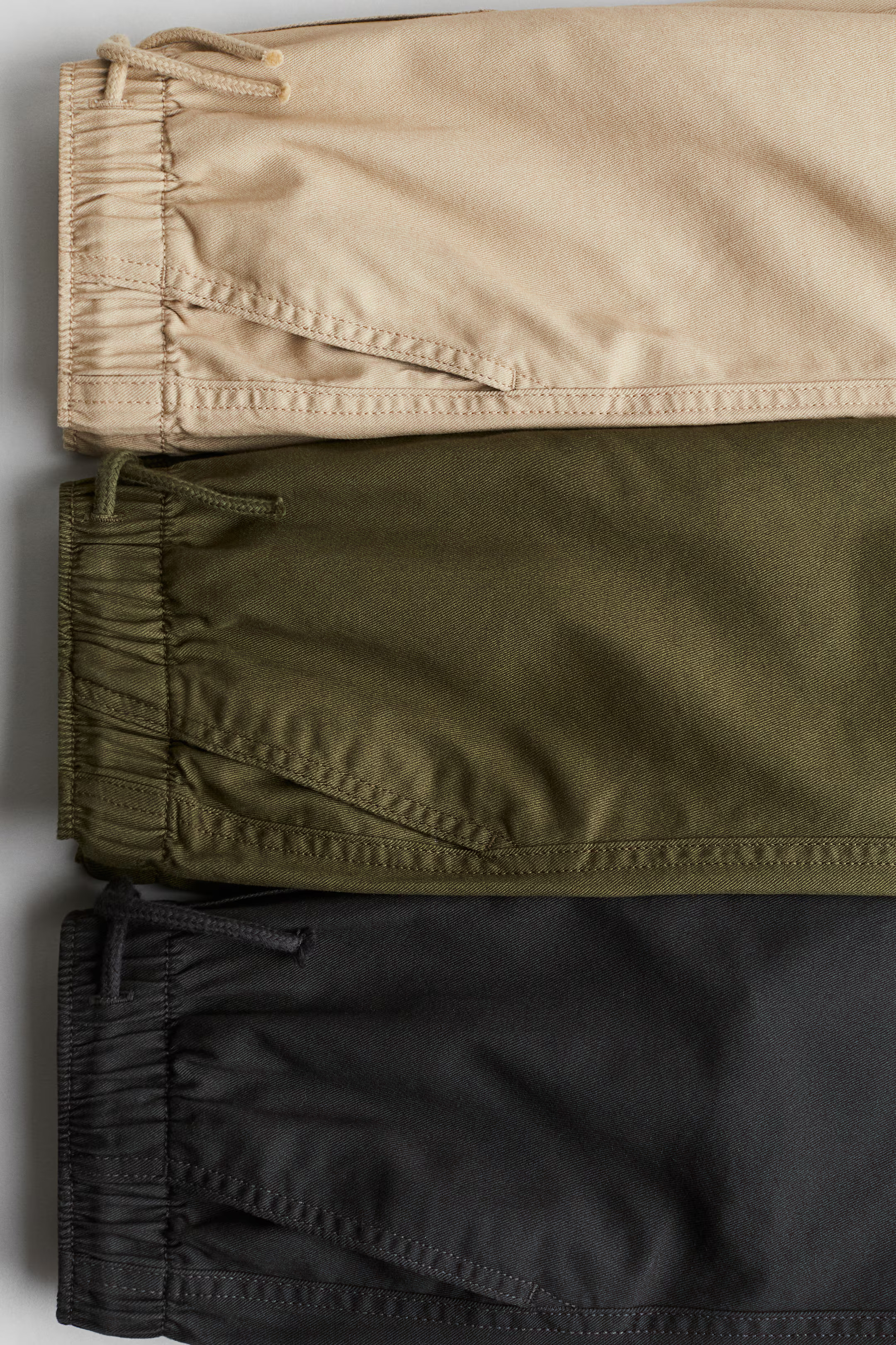 3-pack Cotton Joggers - Khaki green/beige - Kids | H&M US | H&M (US + CA)