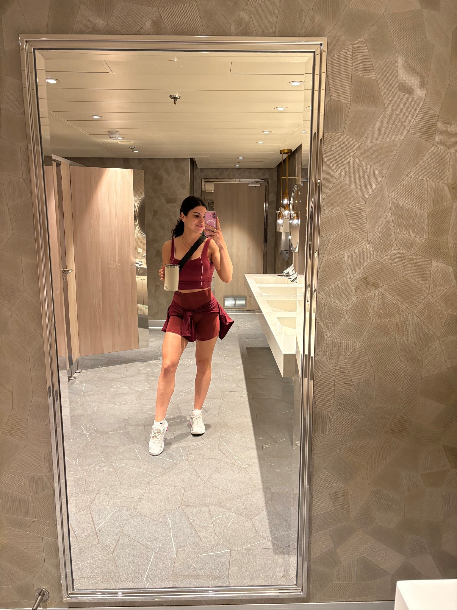 Workout fit of the day ❤️
Sports bra: Glowmode off SHEIN
Jacket: Musera off SHEIN
Shorts: Lulu lemon Align
Sneakers: Nike metcons 
Crossbody; Lulu lemon 

#LTKcanada #LTKtravel #LTKfitness