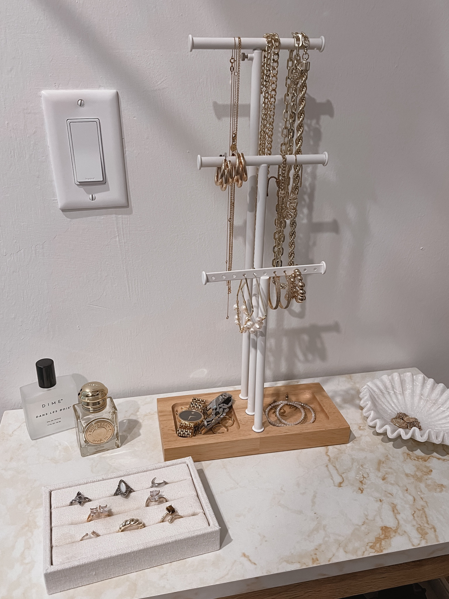 Jewelry stand, ring display, jewelry display, organization 


#amazon 

#LTKHome