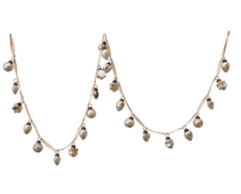 Petite 1 | Nigh Road