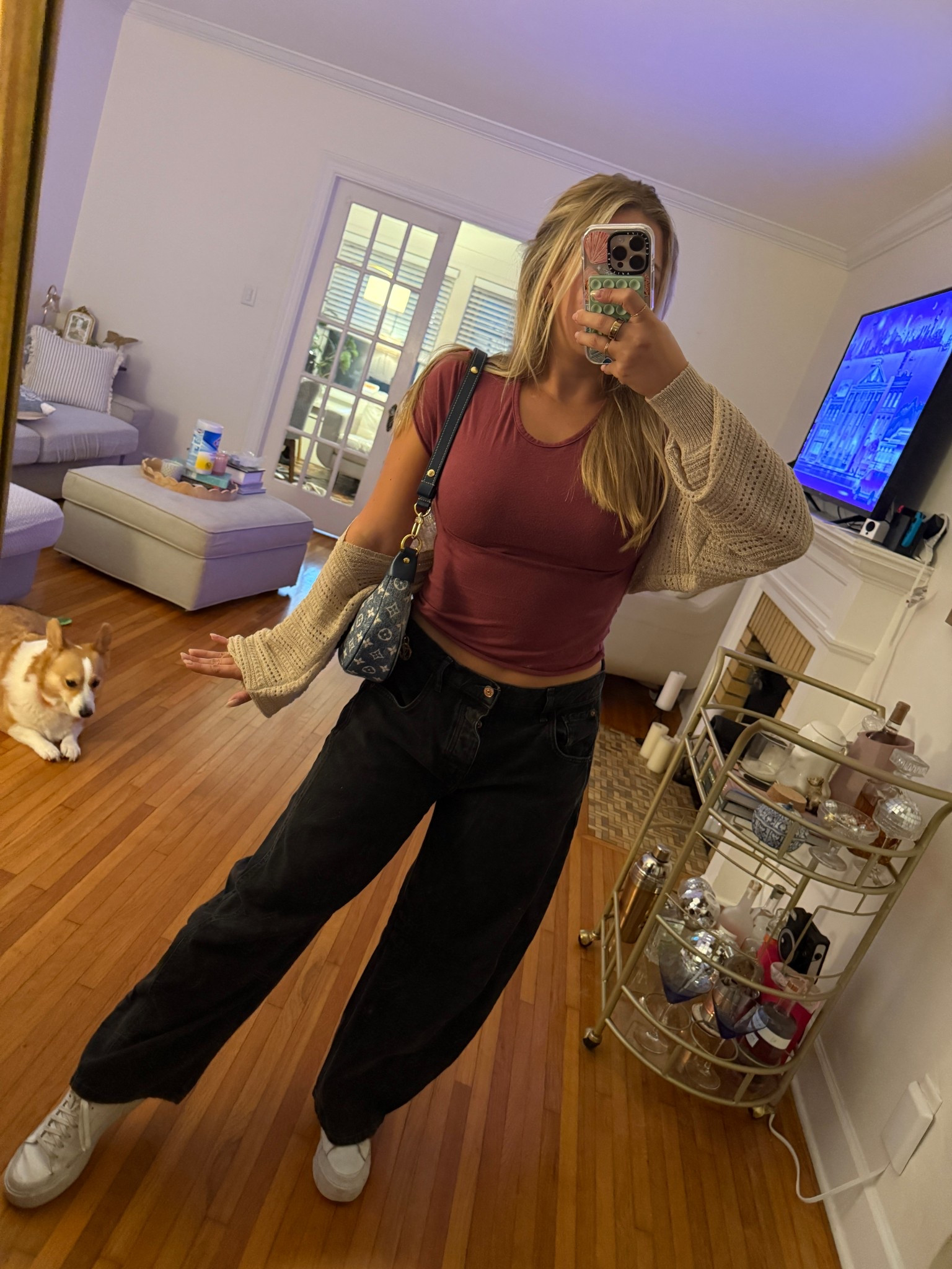 casual thursday wine night out 

#LTKFindsUnder100 #LTKFindsUnder50 #LTKStyleTip