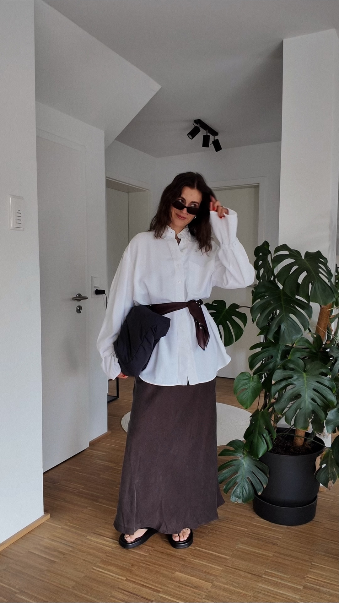 7 LOOKS SPÄTER - BÜRO EDITION ✨ LOOK 6 🤎
basic pieces, bisschen detail-liebe und fertig ist der büro-look mit character. würdest was sagt ihr? Würdet ihr den look so tragen? 🌚

#LTKdeutschland #LTKworkwear #LTKstyletip