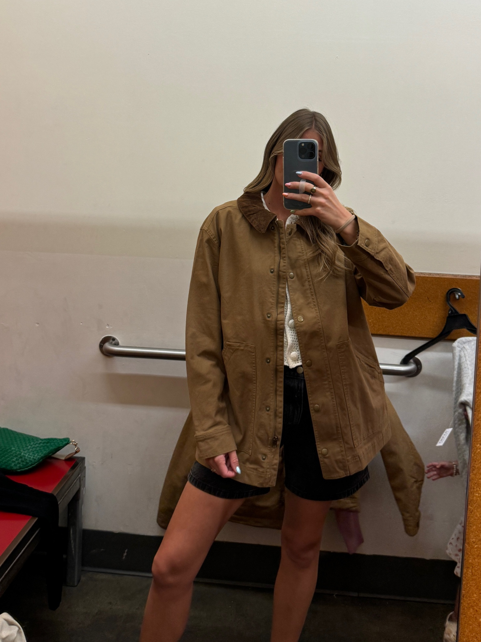 The old navy barn jacket that’s trending! 
I took home the large size! 