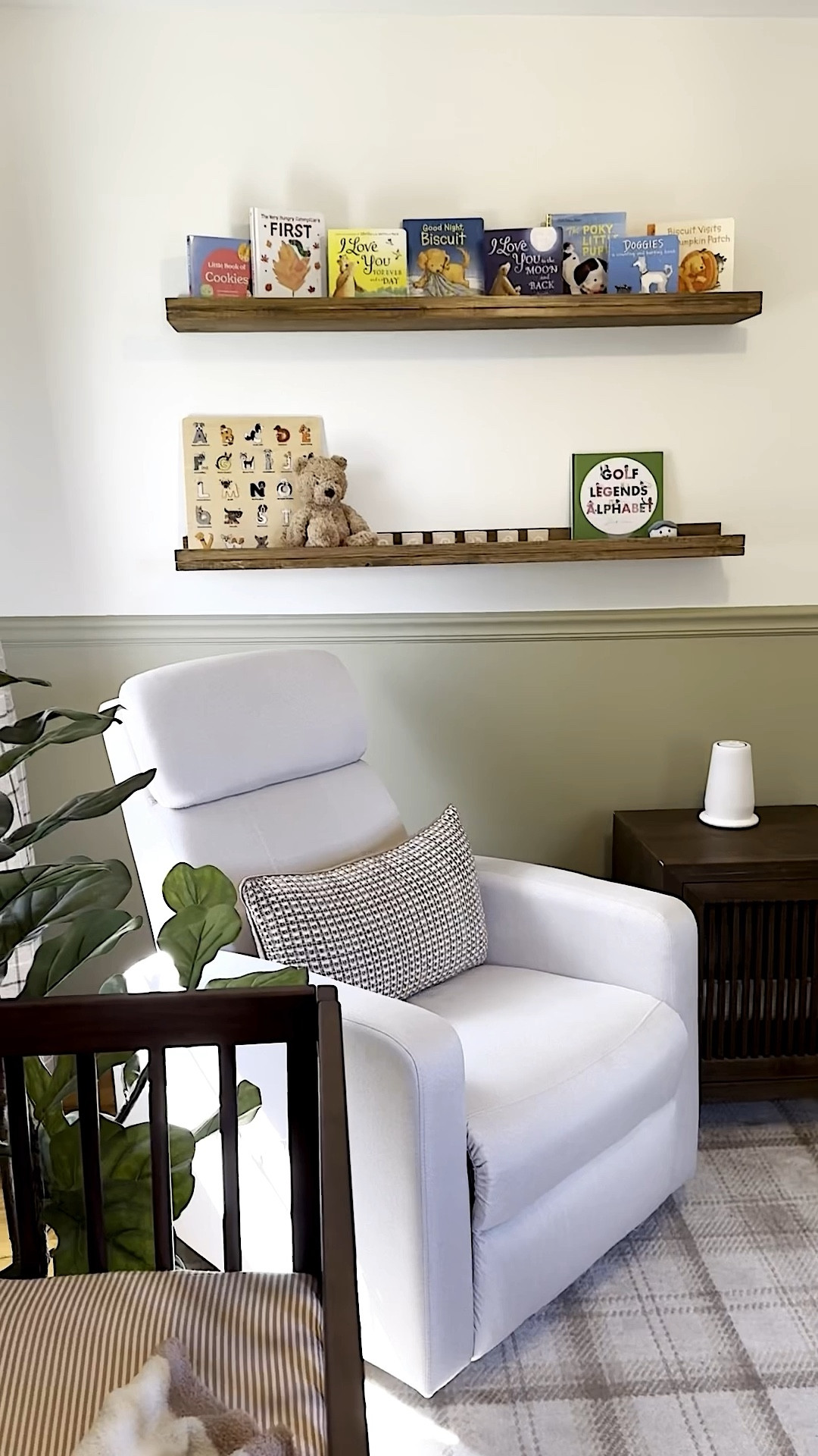 nursery reveal 🧸 so in love with this space for our baby boy. everything came together so perfectly - every detail picked with love 🤎

#nurseryreveal #babyboynursery #newtotheclub #golfnursery #teddybearnursery #boymom #newbornessentials 

#LTKFamily #LTKHome #LTKBaby