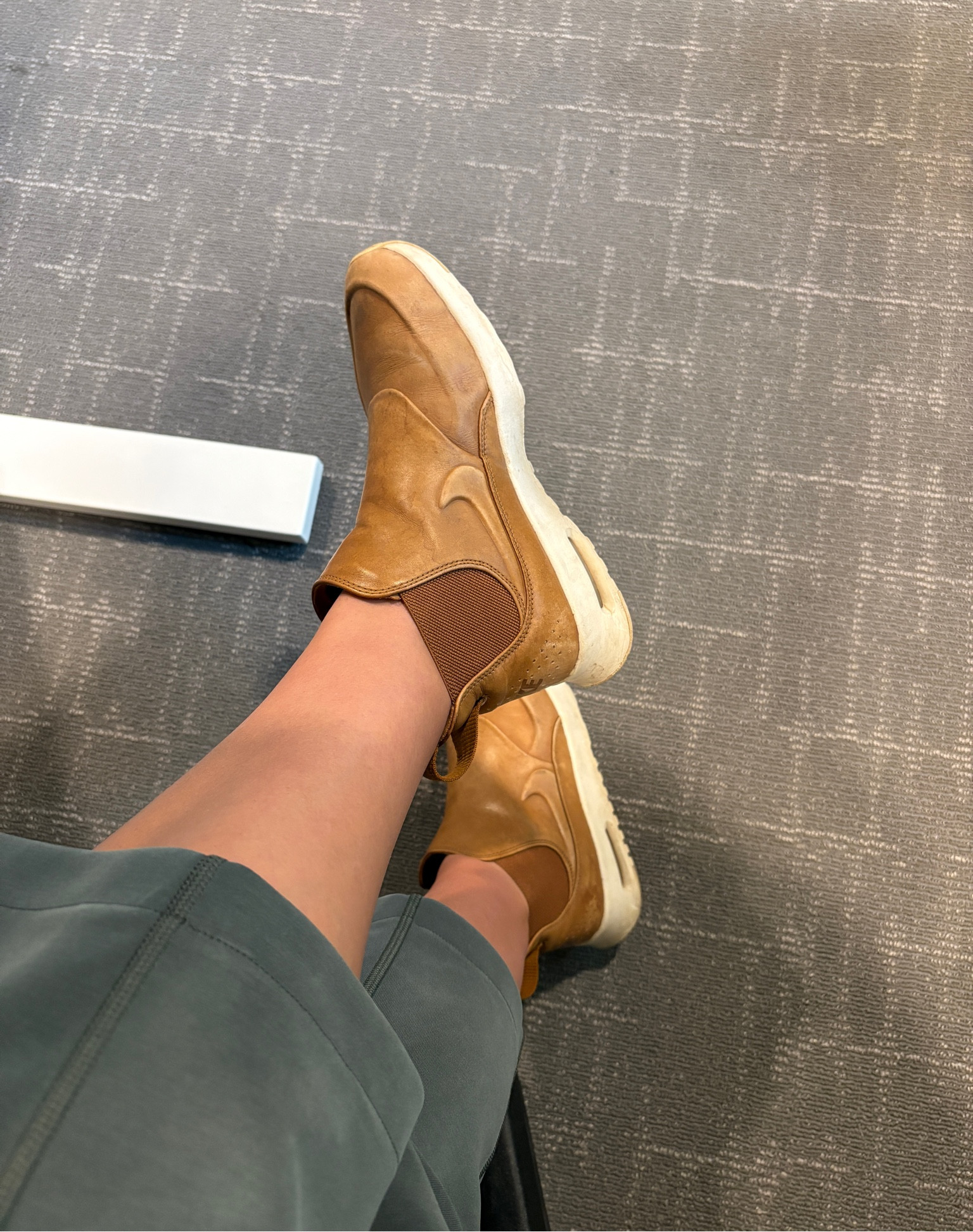 Casual Shoes Nike Footwear Air Max Thea Mid Maroon NIKE AIR MAX