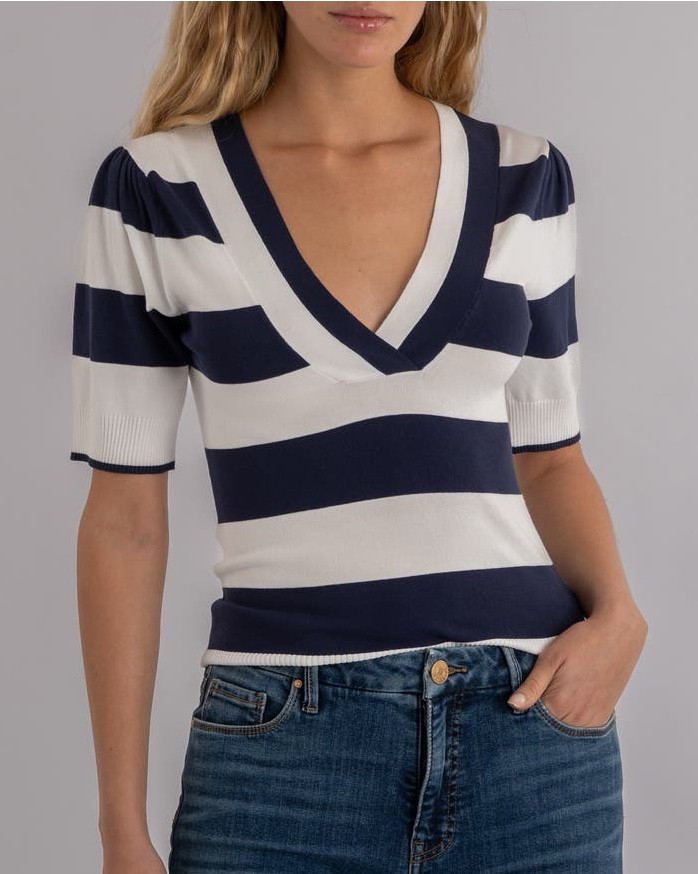 Stripe top
Spring top 

#LTKSeasonal