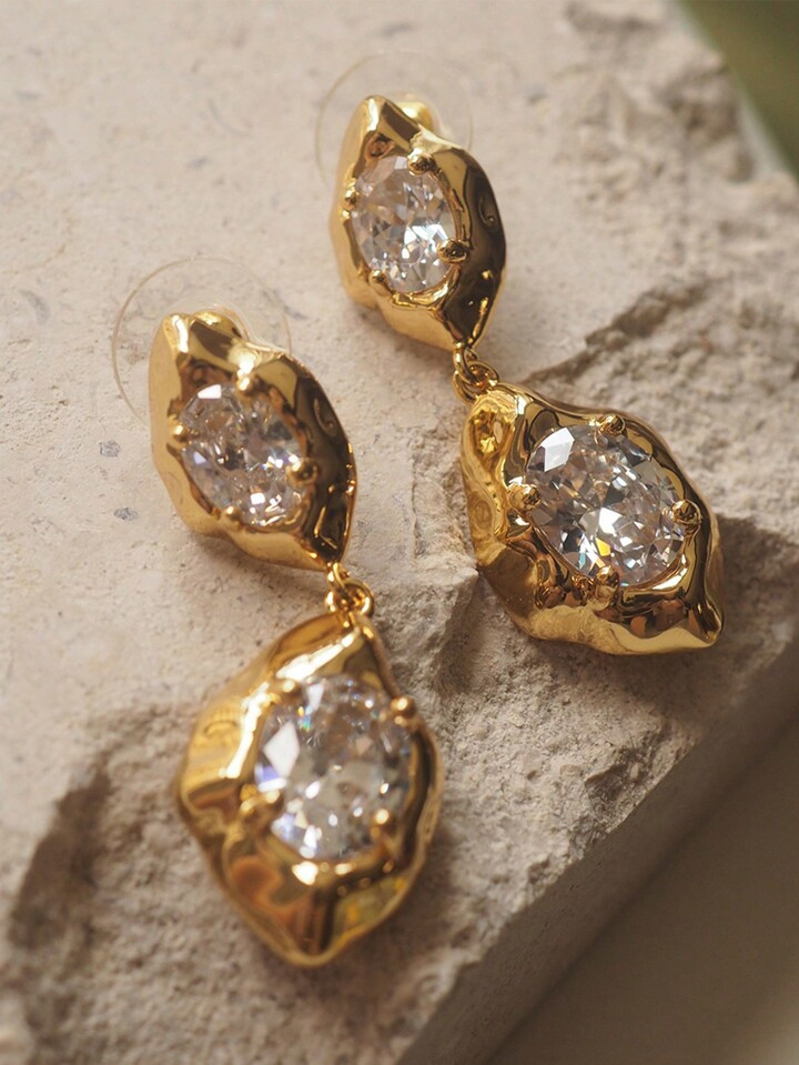 1 Pair Luxury Fashionable Retro Elegant Delicate Niche High-End Design Asymmetrical Metal Crystal... | SHEIN